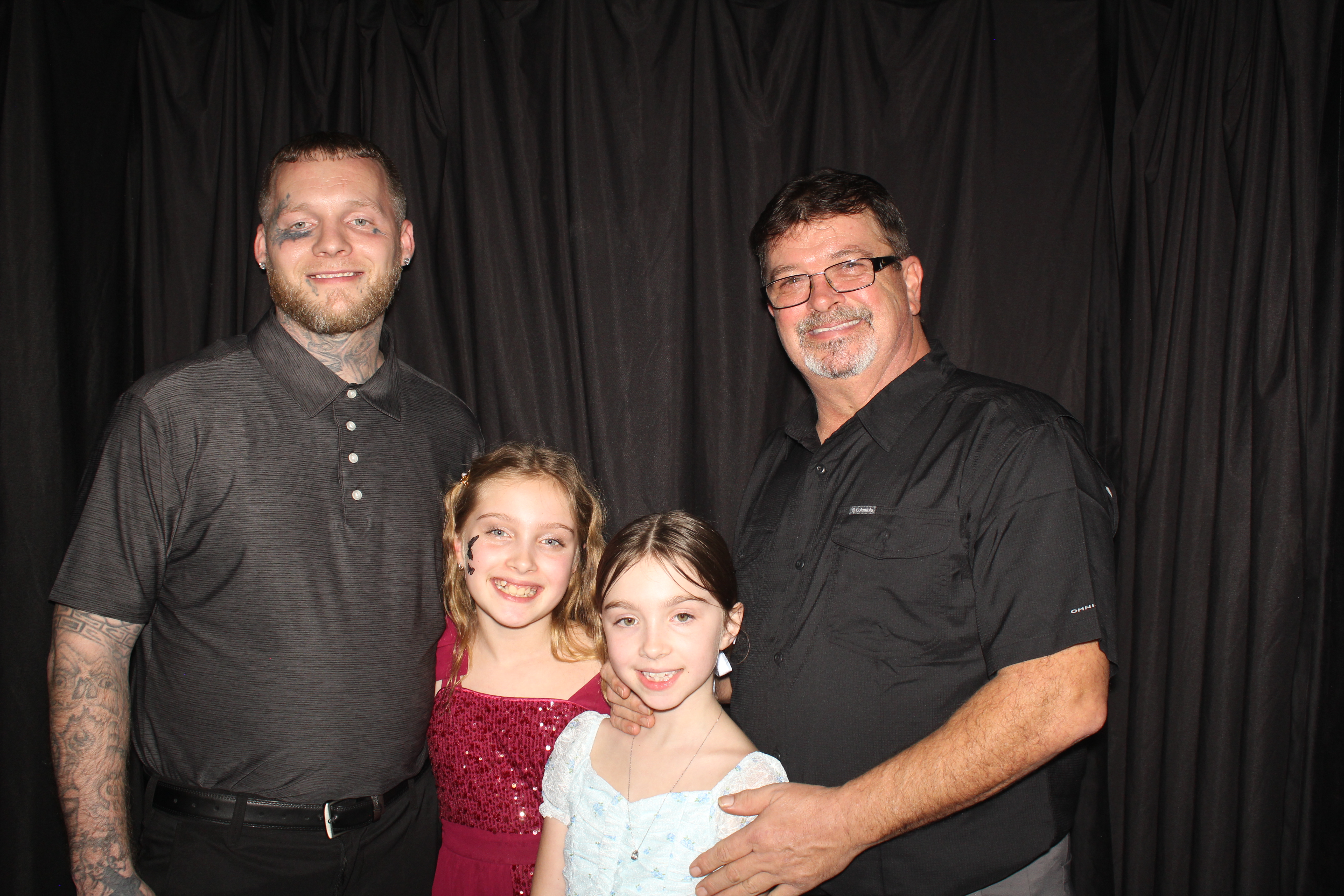 Brookwood Enchanted Father/Daughter Dance Part 2 | View more photos from the event at gallery.photoboothcincy.com/u/PhotoBoothCincy/Brookwood-Enchanted-FatherDaughter-Dance-Part-2