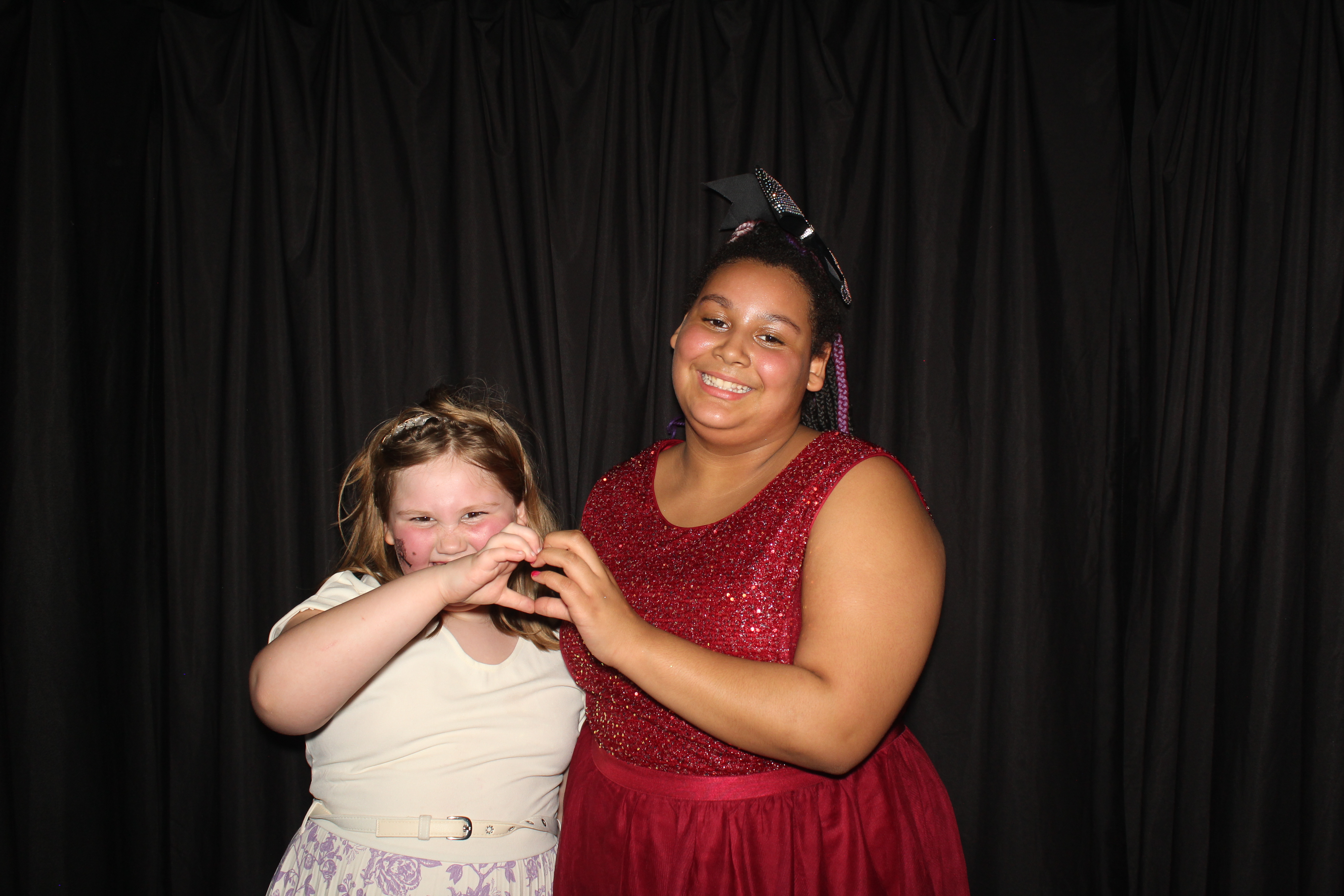 Brookwood Enchanted Father/Daughter Dance Part 2 | View more photos from the event at gallery.photoboothcincy.com/u/PhotoBoothCincy/Brookwood-Enchanted-FatherDaughter-Dance-Part-2