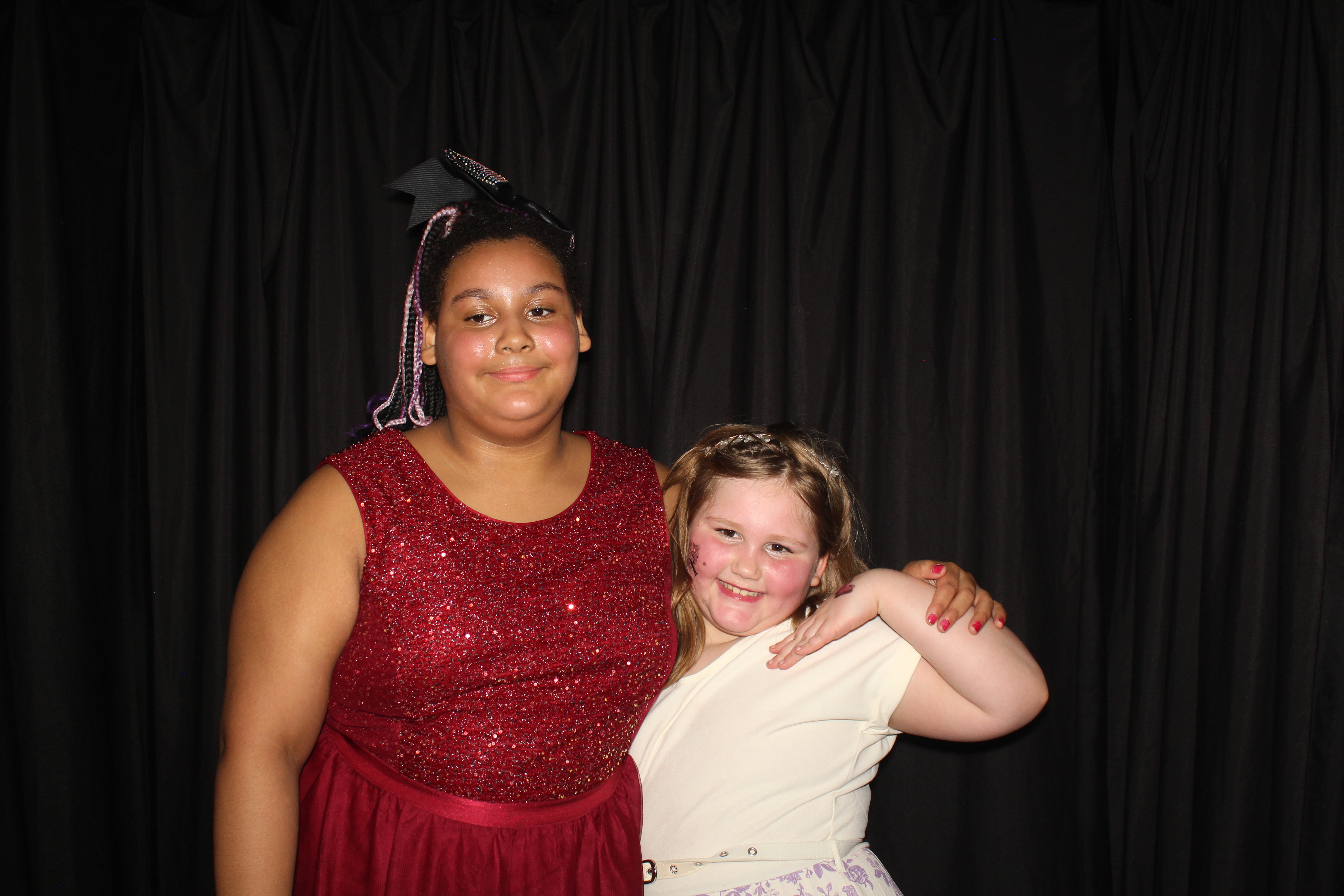 Brookwood Enchanted Father/Daughter Dance Part 2 | View more photos from the event at gallery.photoboothcincy.com/u/PhotoBoothCincy/Brookwood-Enchanted-FatherDaughter-Dance-Part-2