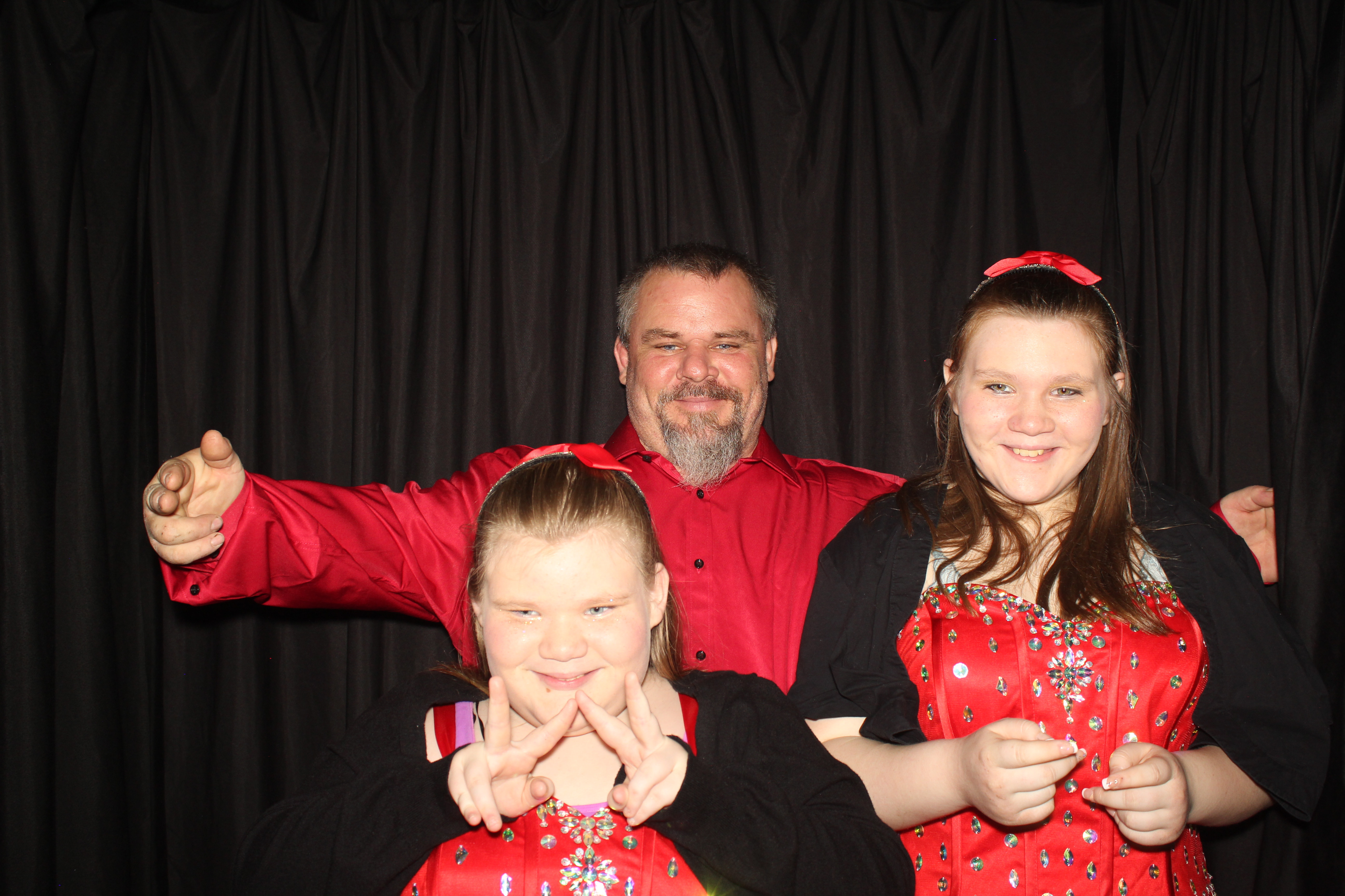 Brookwood Enchanted Father/Daughter Dance Part 2 | View more photos from the event at gallery.photoboothcincy.com/u/PhotoBoothCincy/Brookwood-Enchanted-FatherDaughter-Dance-Part-2