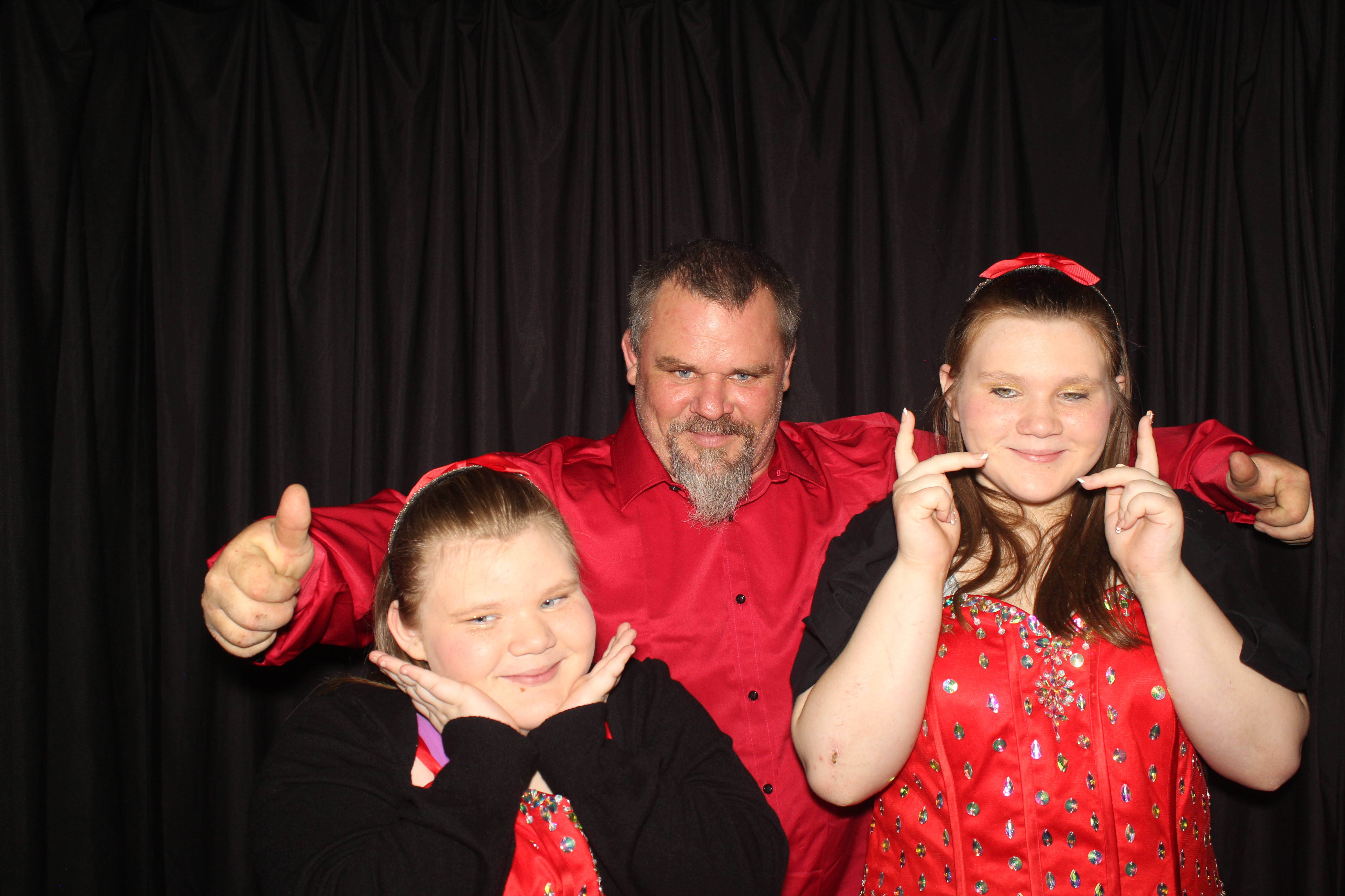 Brookwood Enchanted Father/Daughter Dance Part 2 | View more photos from the event at gallery.photoboothcincy.com/u/PhotoBoothCincy/Brookwood-Enchanted-FatherDaughter-Dance-Part-2