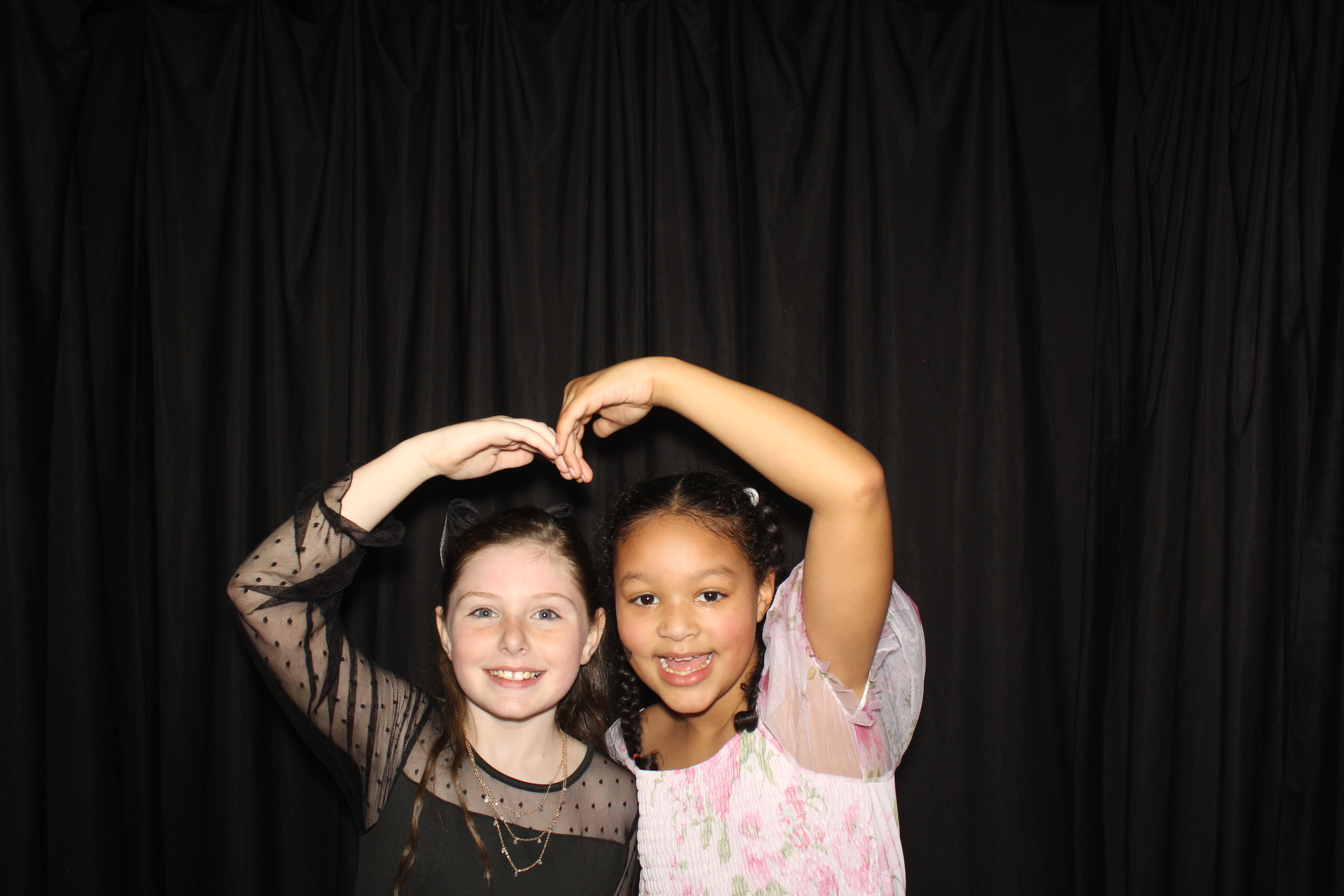 Brookwood Enchanted Father/Daughter Dance Part 2 | View more photos from the event at gallery.photoboothcincy.com/u/PhotoBoothCincy/Brookwood-Enchanted-FatherDaughter-Dance-Part-2