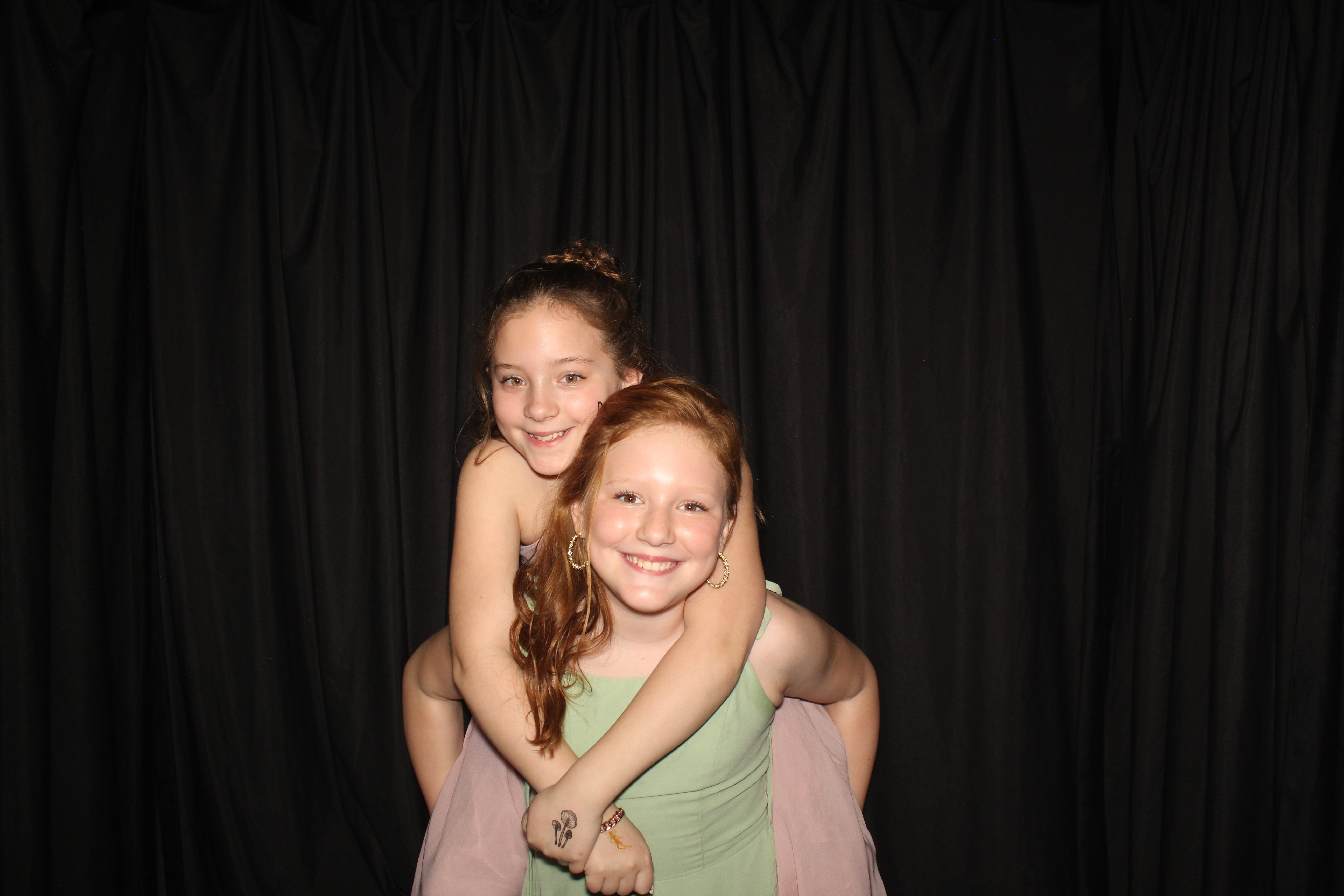 Brookwood Enchanted Father/Daughter Dance Part 2 | View more photos from the event at gallery.photoboothcincy.com/u/PhotoBoothCincy/Brookwood-Enchanted-FatherDaughter-Dance-Part-2
