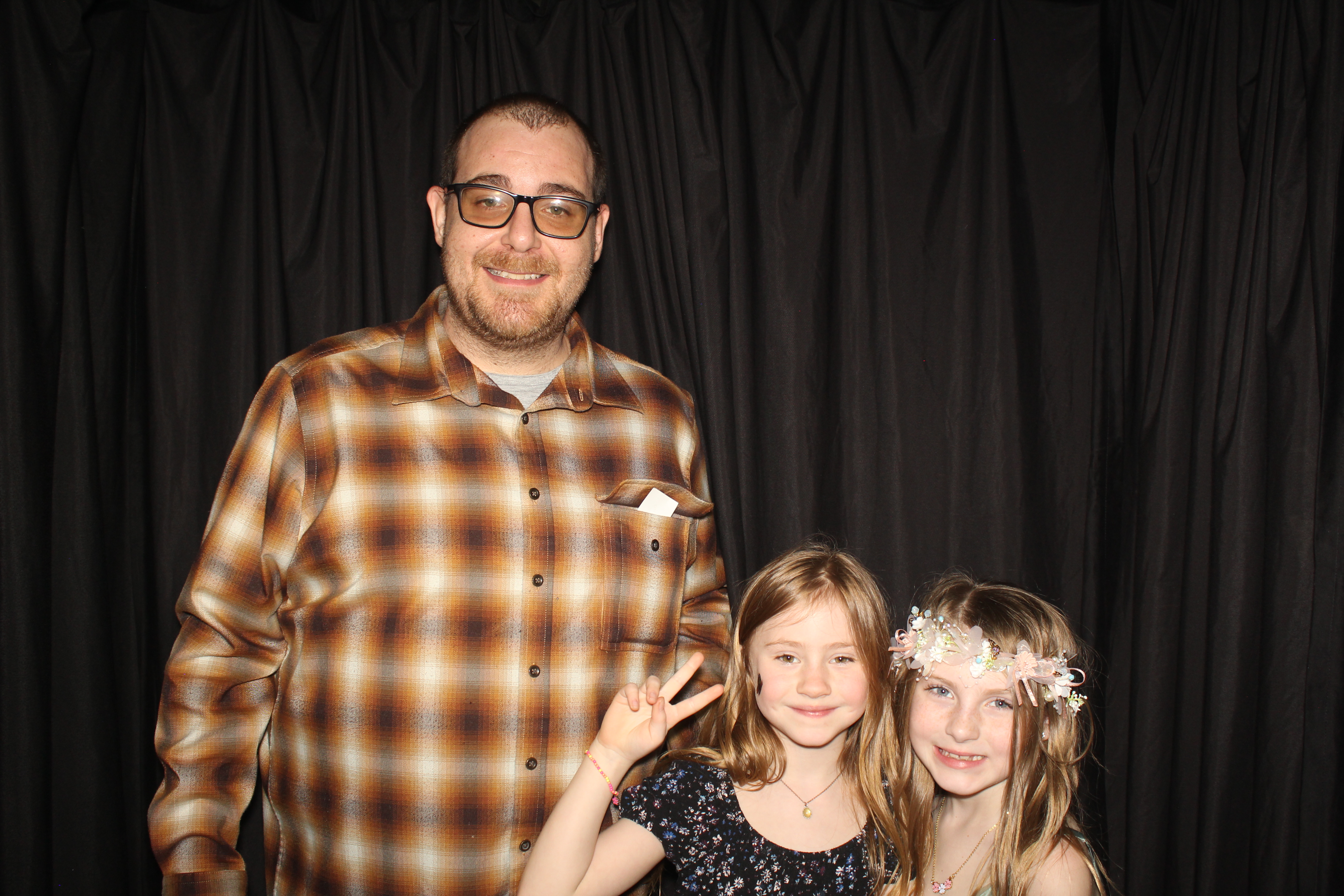 Brookwood Enchanted Father/Daughter Dance Part 2 | View more photos from the event at gallery.photoboothcincy.com/u/PhotoBoothCincy/Brookwood-Enchanted-FatherDaughter-Dance-Part-2