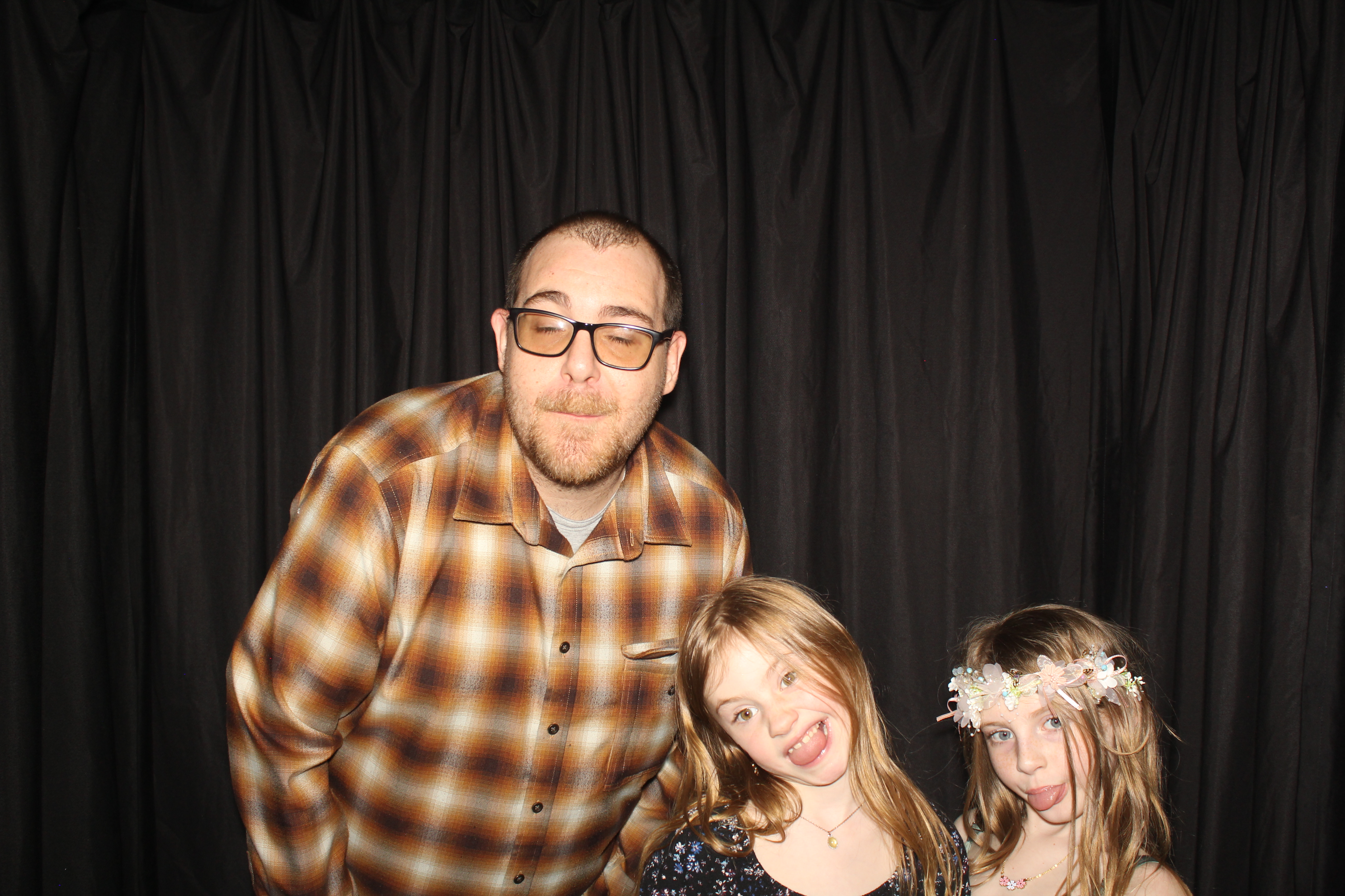 Brookwood Enchanted Father/Daughter Dance Part 2 | View more photos from the event at gallery.photoboothcincy.com/u/PhotoBoothCincy/Brookwood-Enchanted-FatherDaughter-Dance-Part-2