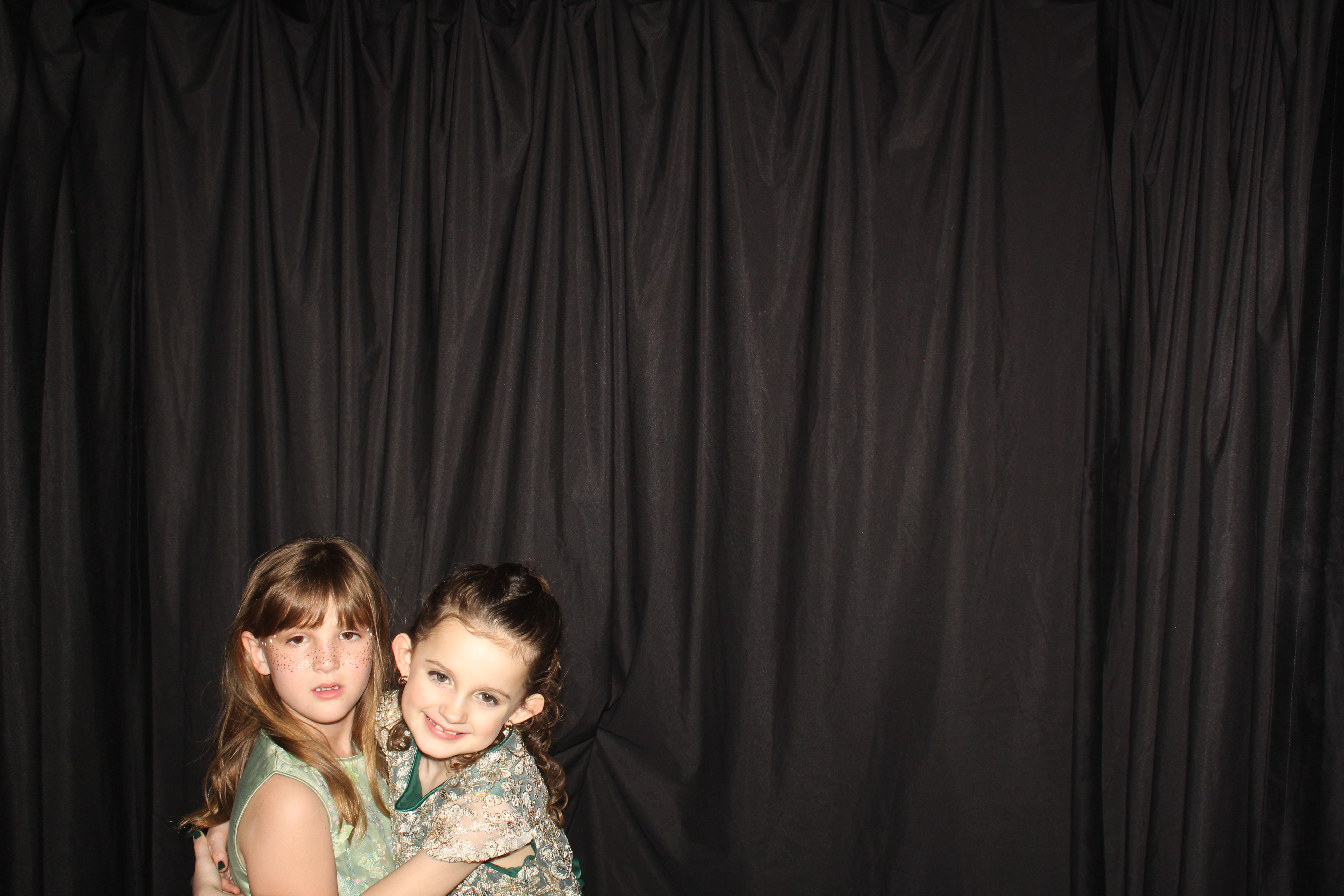 Brookwood Enchanted Father/Daughter Dance Part 2 | View more photos from the event at gallery.photoboothcincy.com/u/PhotoBoothCincy/Brookwood-Enchanted-FatherDaughter-Dance-Part-2