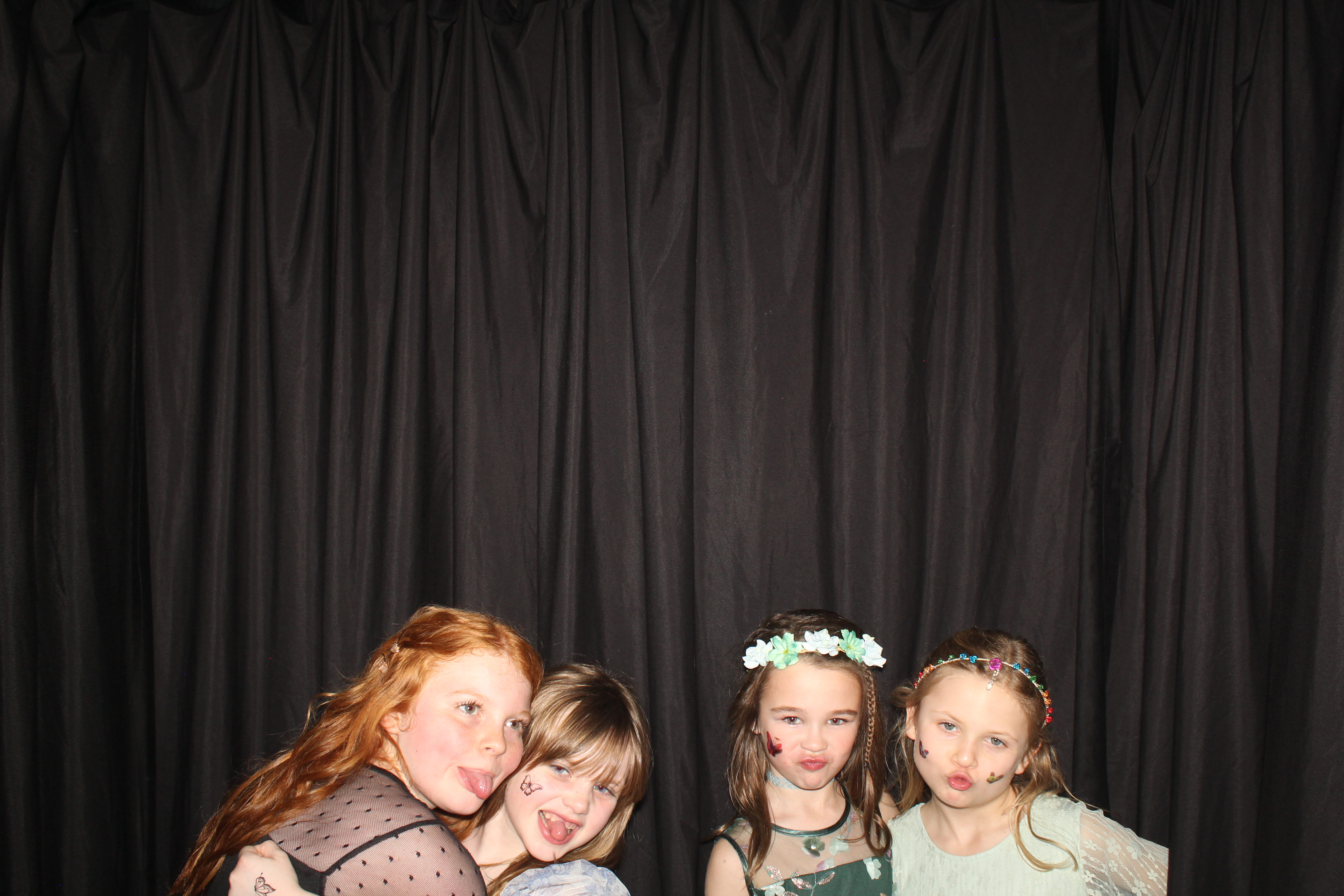 Brookwood Enchanted Father/Daughter Dance Part 2 | View more photos from the event at gallery.photoboothcincy.com/u/PhotoBoothCincy/Brookwood-Enchanted-FatherDaughter-Dance-Part-2