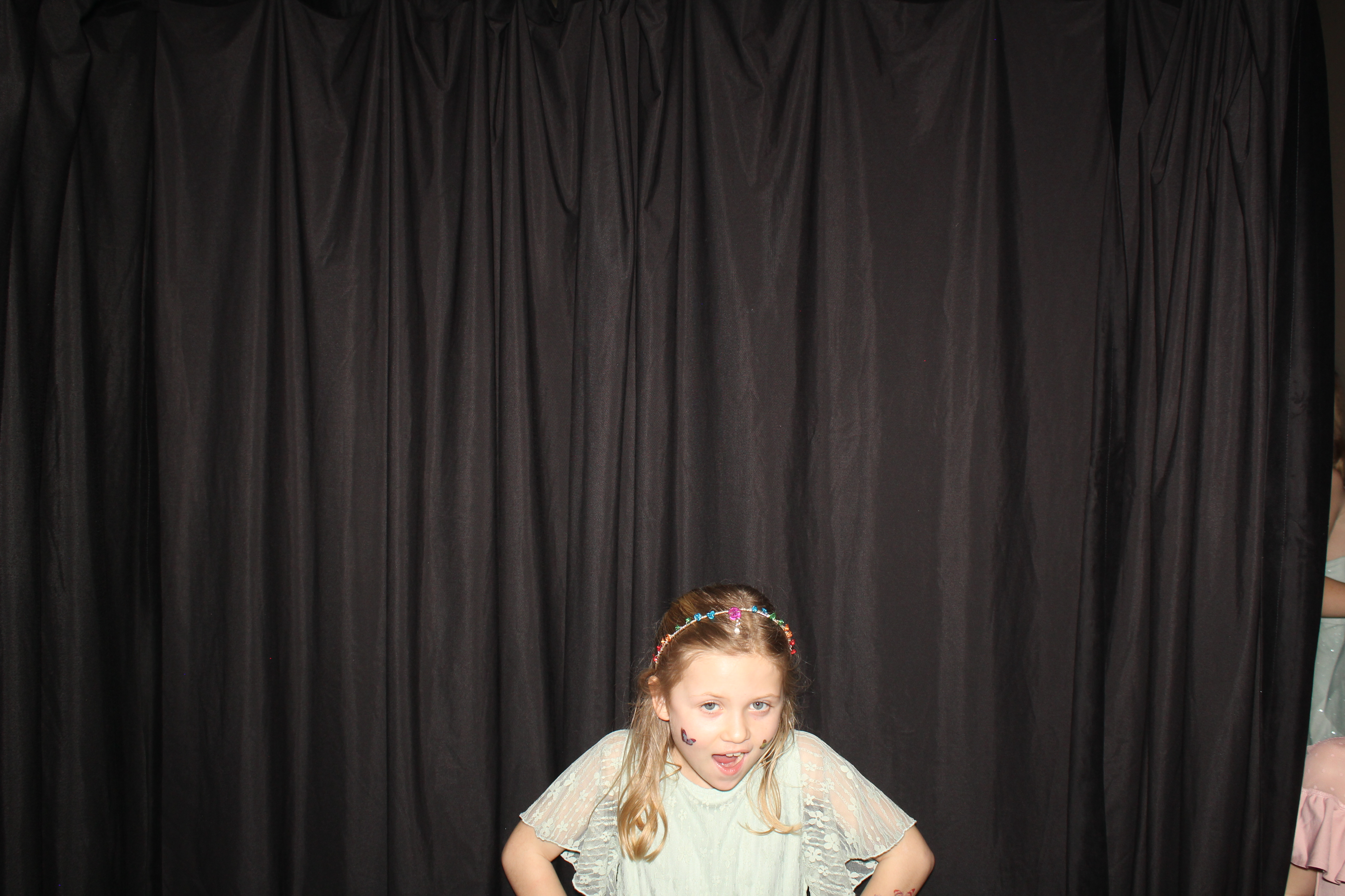 Brookwood Enchanted Father/Daughter Dance Part 2 | View more photos from the event at gallery.photoboothcincy.com/u/PhotoBoothCincy/Brookwood-Enchanted-FatherDaughter-Dance-Part-2