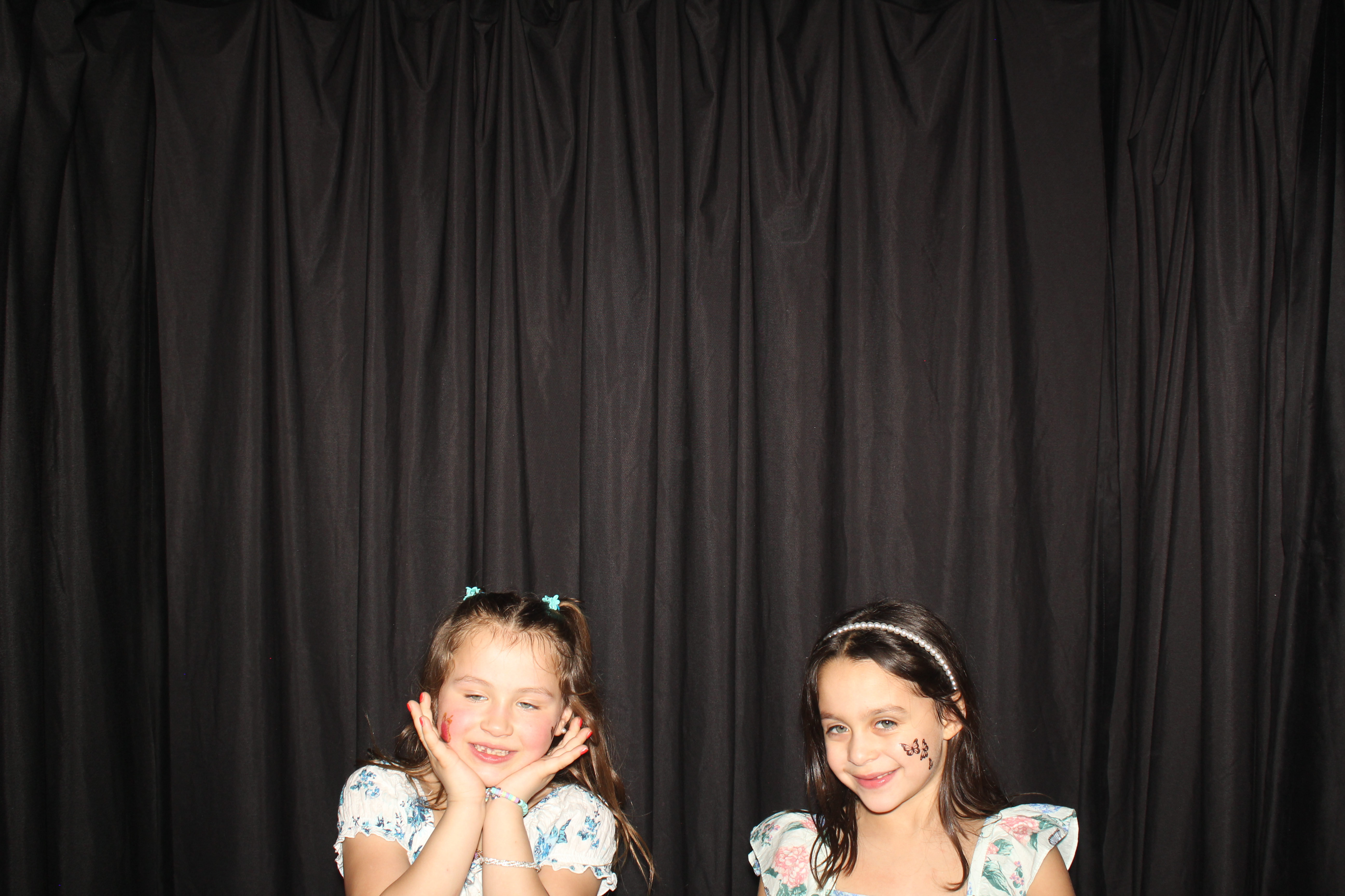 Brookwood Enchanted Father/Daughter Dance Part 2 | View more photos from the event at gallery.photoboothcincy.com/u/PhotoBoothCincy/Brookwood-Enchanted-FatherDaughter-Dance-Part-2