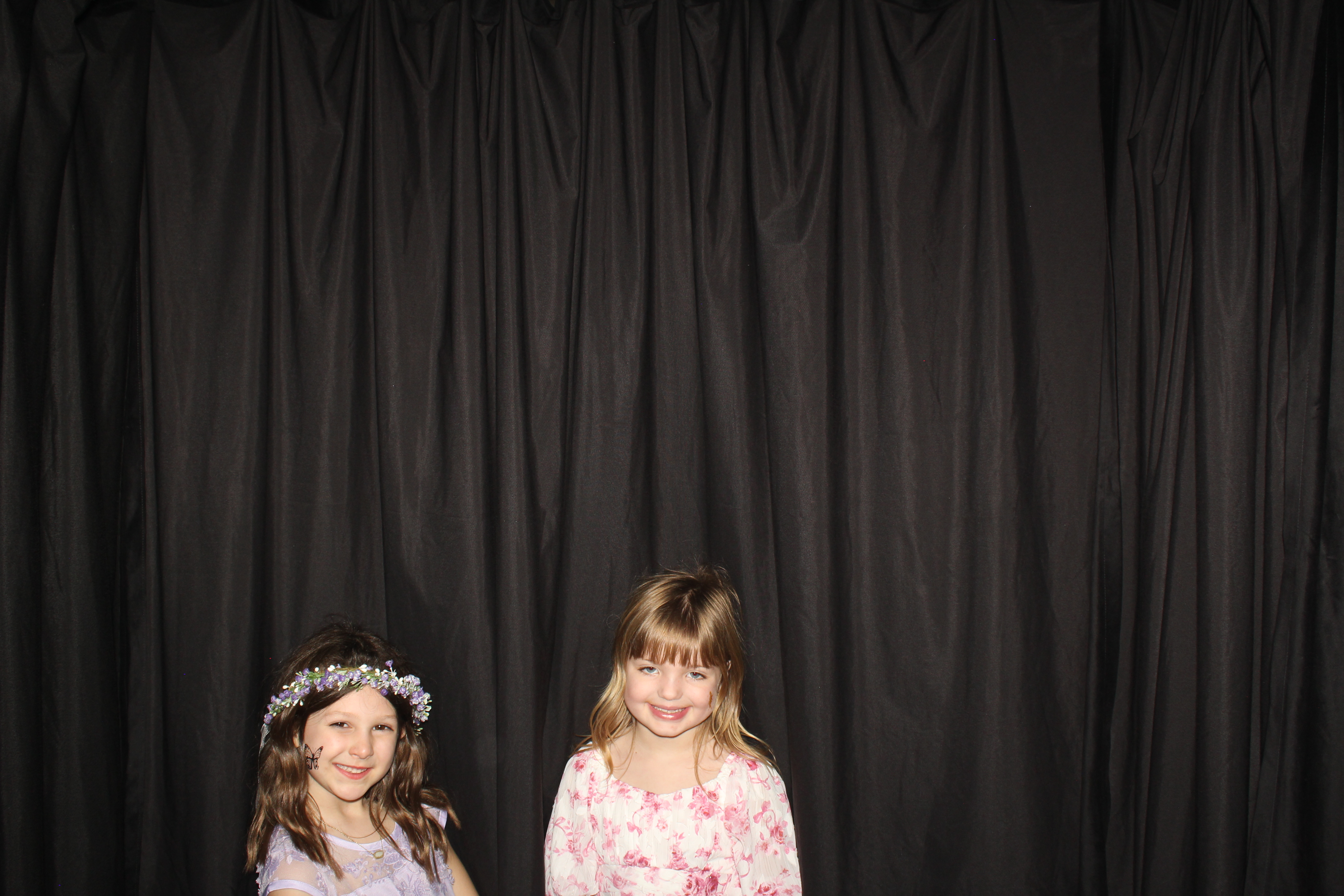 Brookwood Enchanted Father/Daughter Dance Part 2 | View more photos from the event at gallery.photoboothcincy.com/u/PhotoBoothCincy/Brookwood-Enchanted-FatherDaughter-Dance-Part-2