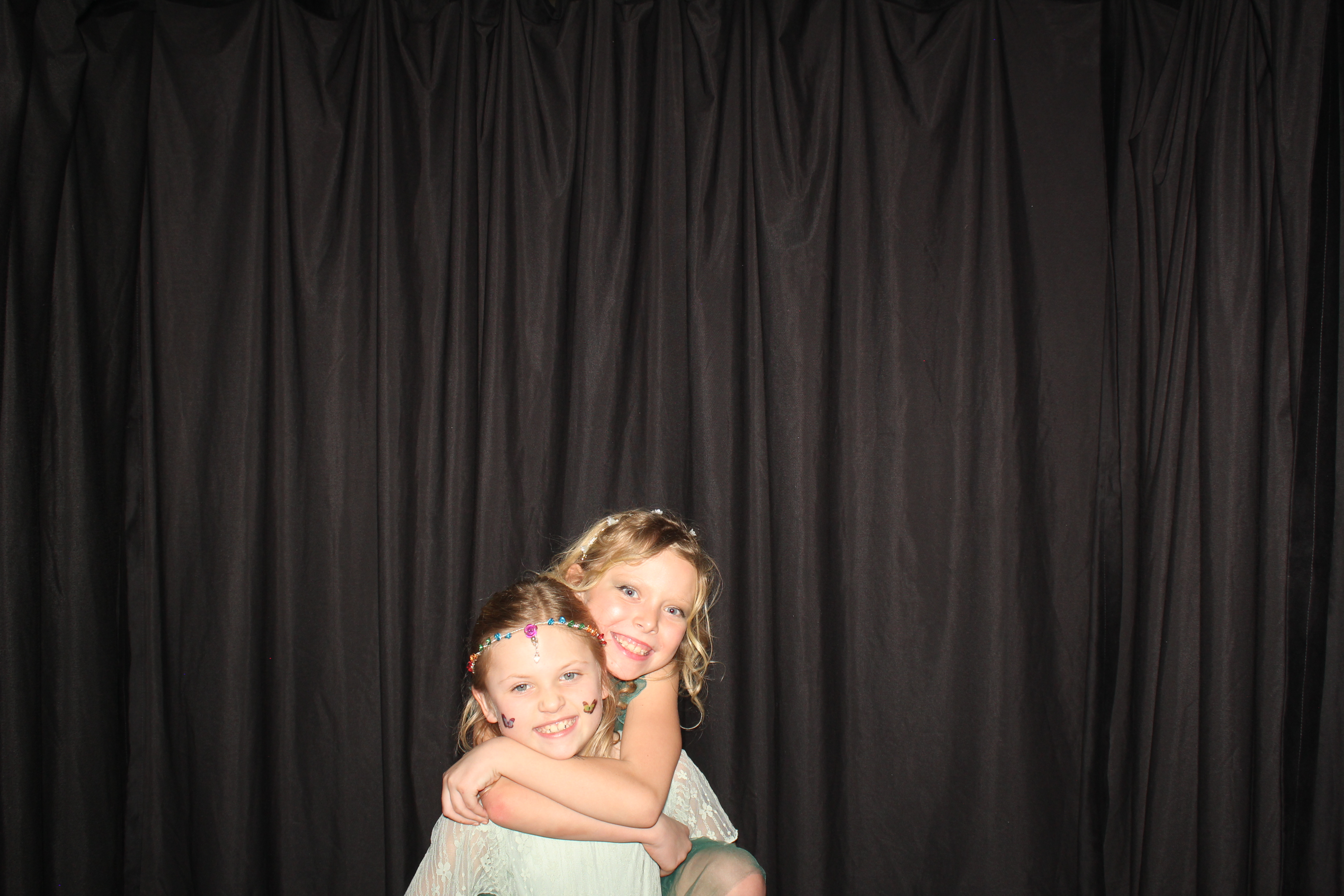 Brookwood Enchanted Father/Daughter Dance Part 2 | View more photos from the event at gallery.photoboothcincy.com/u/PhotoBoothCincy/Brookwood-Enchanted-FatherDaughter-Dance-Part-2