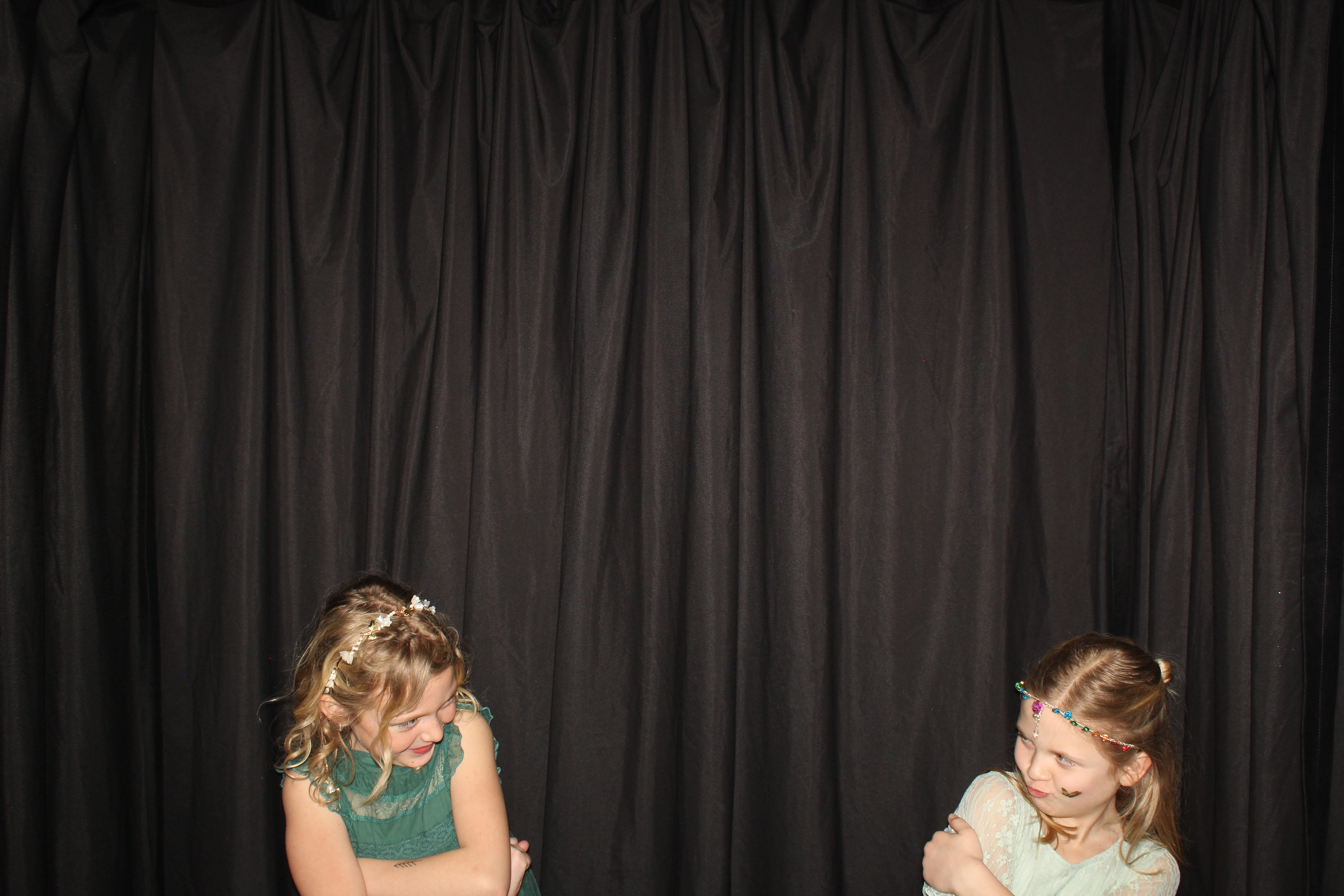 Brookwood Enchanted Father/Daughter Dance Part 2 | View more photos from the event at gallery.photoboothcincy.com/u/PhotoBoothCincy/Brookwood-Enchanted-FatherDaughter-Dance-Part-2