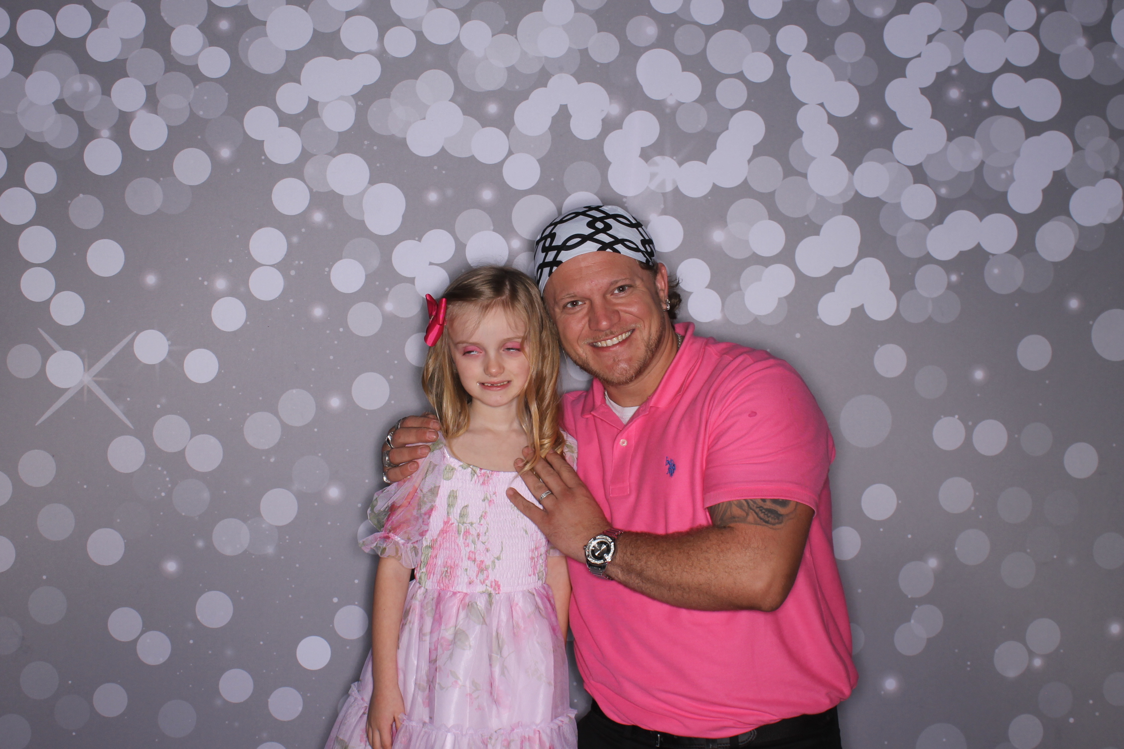 Brookwood Enchanted Father/Daughter Dance | View more photos from the event at gallery.photoboothcincy.com/u/PhotoBoothCincy/Brookwood-Enchanted-FatherDaughter-Dance