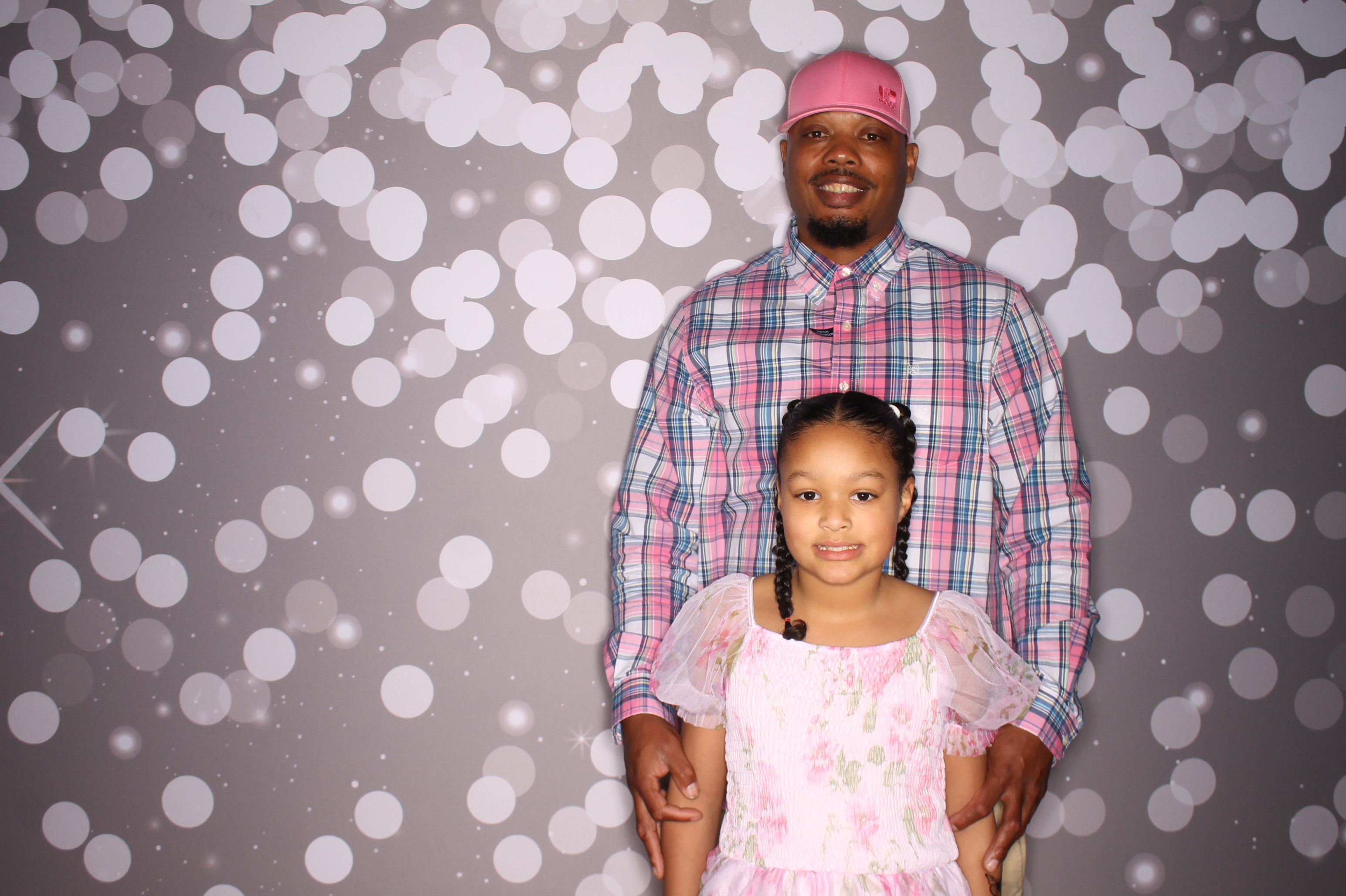 Brookwood Enchanted Father/Daughter Dance | View more photos from the event at gallery.photoboothcincy.com/u/PhotoBoothCincy/Brookwood-Enchanted-FatherDaughter-Dance