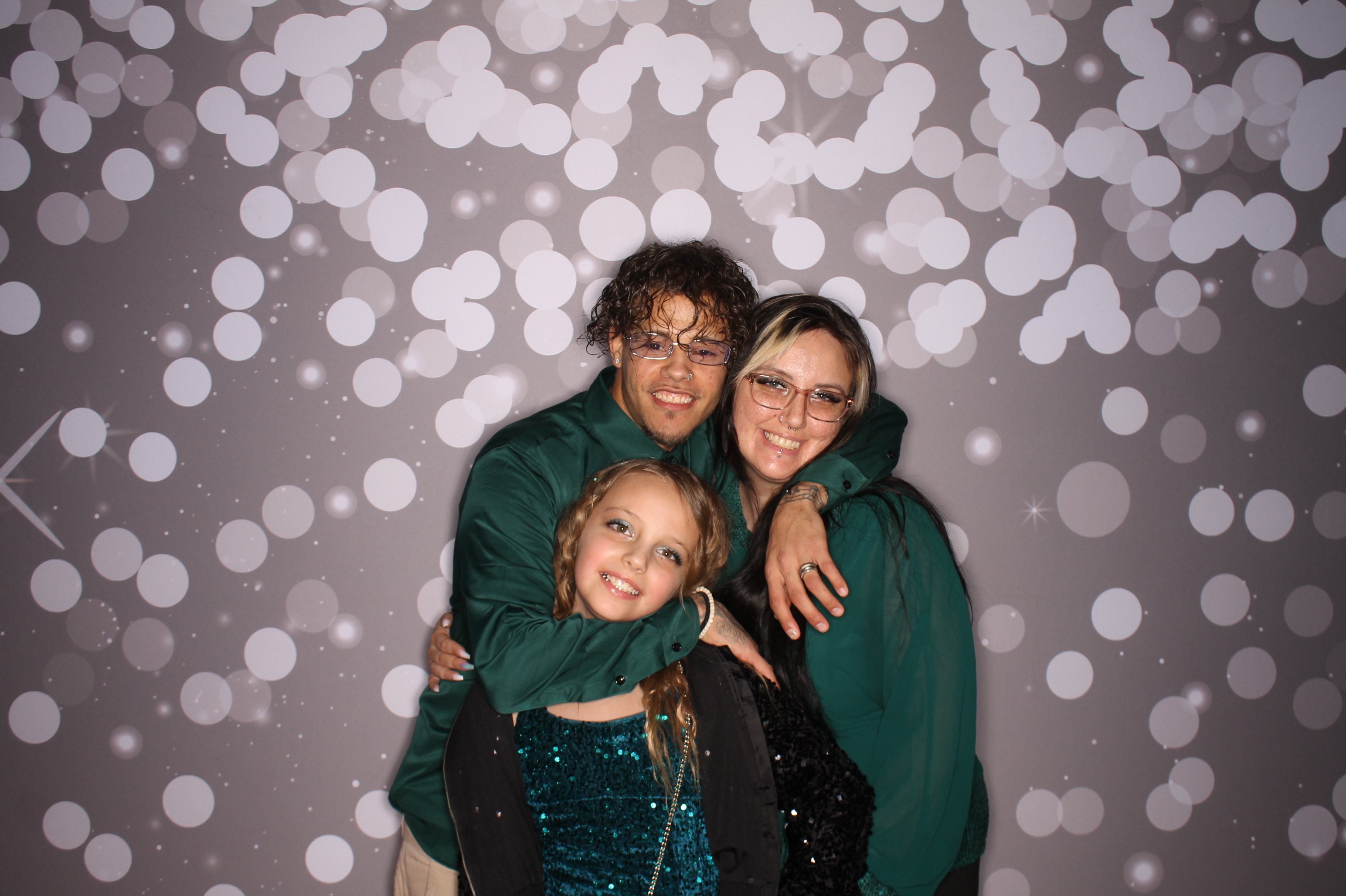 Brookwood Enchanted Father/Daughter Dance | View more photos from the event at gallery.photoboothcincy.com/u/PhotoBoothCincy/Brookwood-Enchanted-FatherDaughter-Dance
