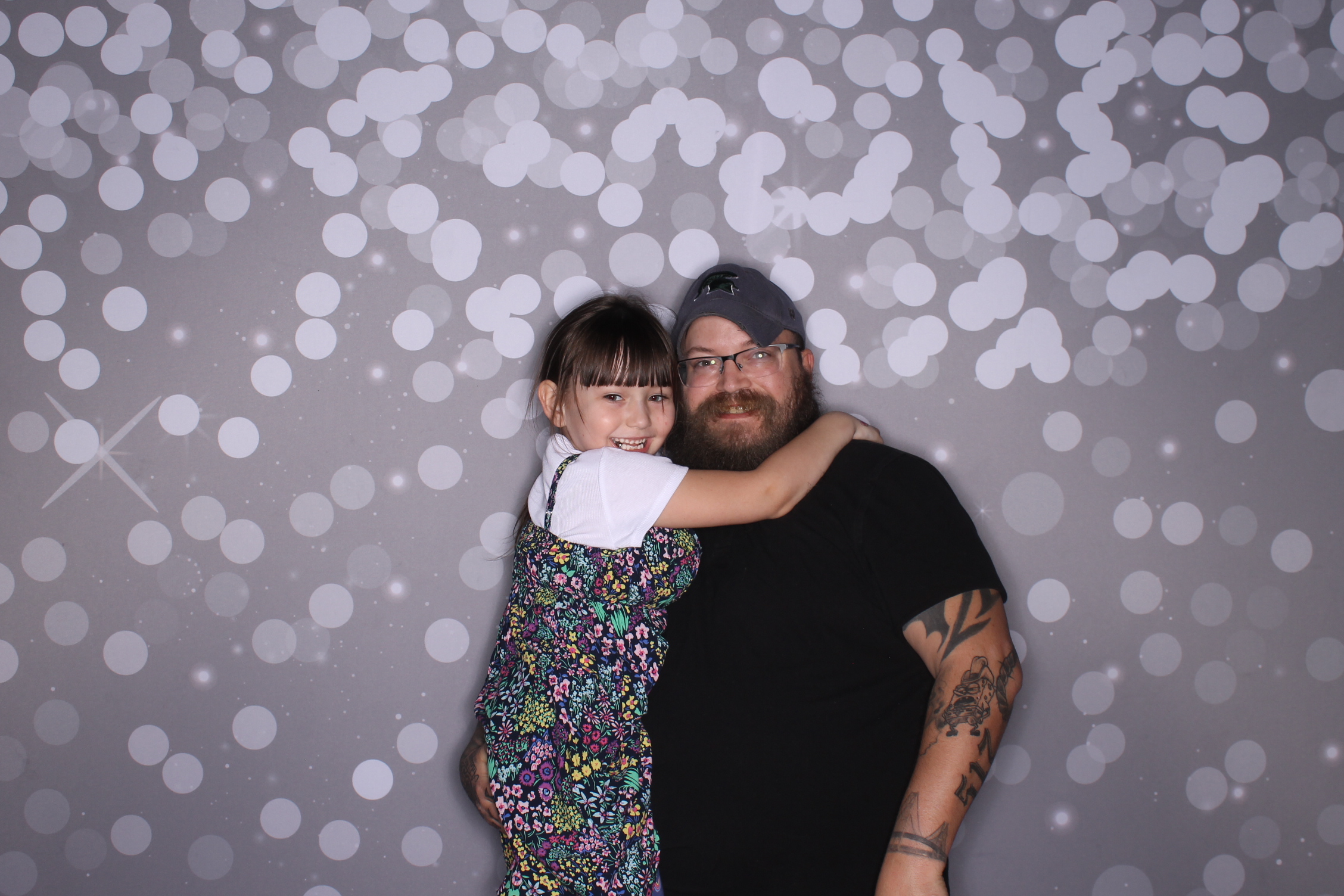 Brookwood Enchanted Father/Daughter Dance | View more photos from the event at gallery.photoboothcincy.com/u/PhotoBoothCincy/Brookwood-Enchanted-FatherDaughter-Dance