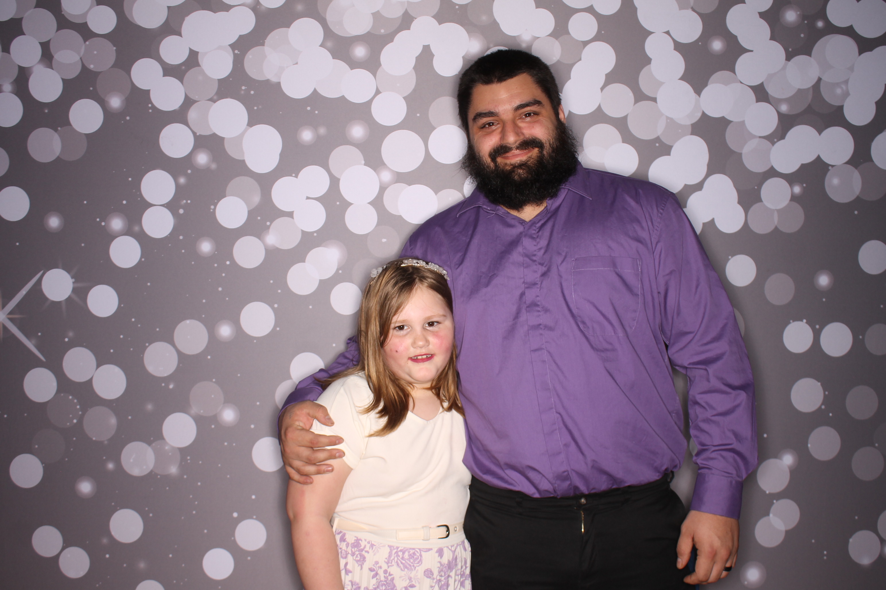 Brookwood Enchanted Father/Daughter Dance | View more photos from the event at gallery.photoboothcincy.com/u/PhotoBoothCincy/Brookwood-Enchanted-FatherDaughter-Dance