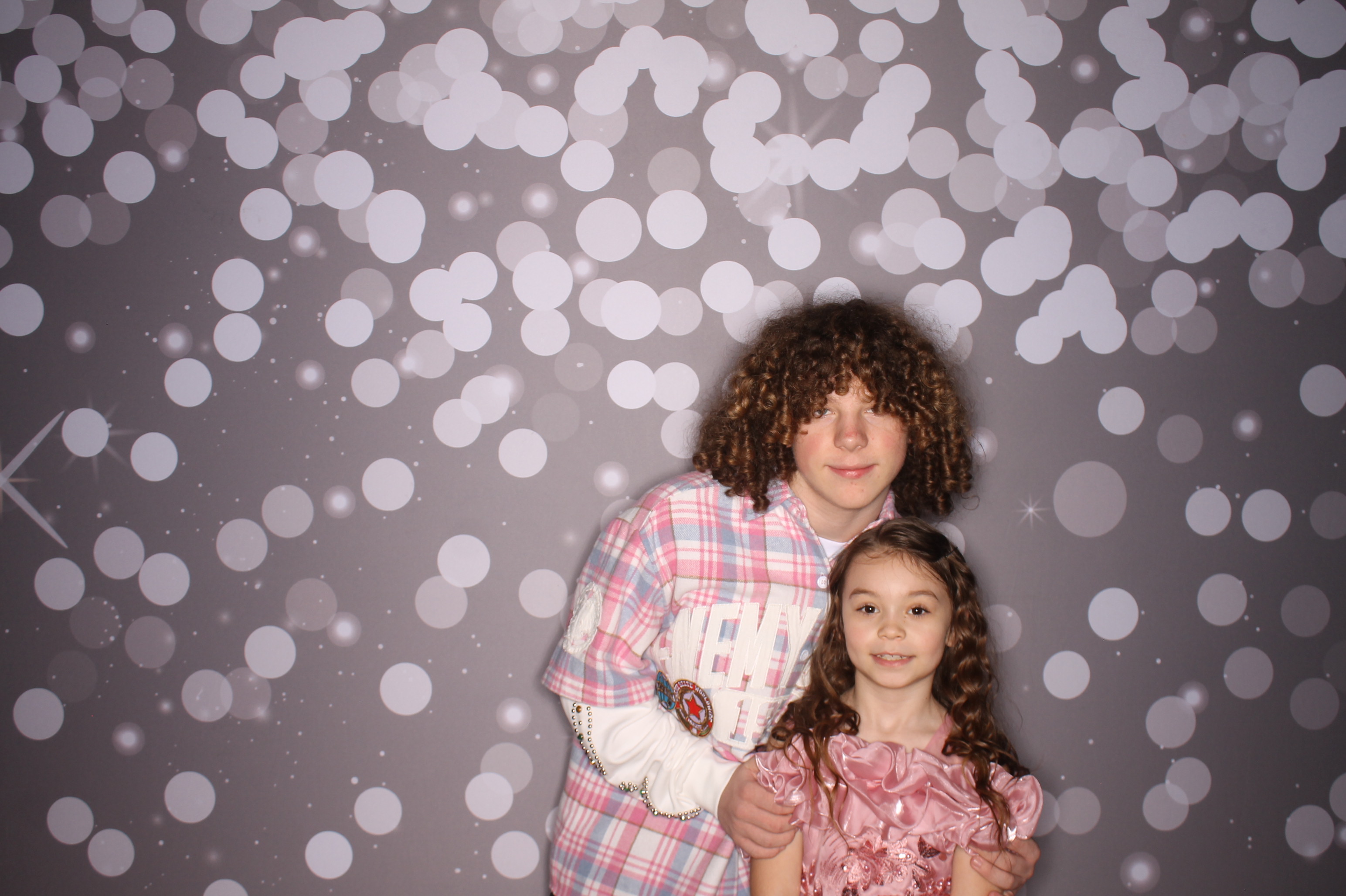 Brookwood Enchanted Father/Daughter Dance | View more photos from the event at gallery.photoboothcincy.com/u/PhotoBoothCincy/Brookwood-Enchanted-FatherDaughter-Dance
