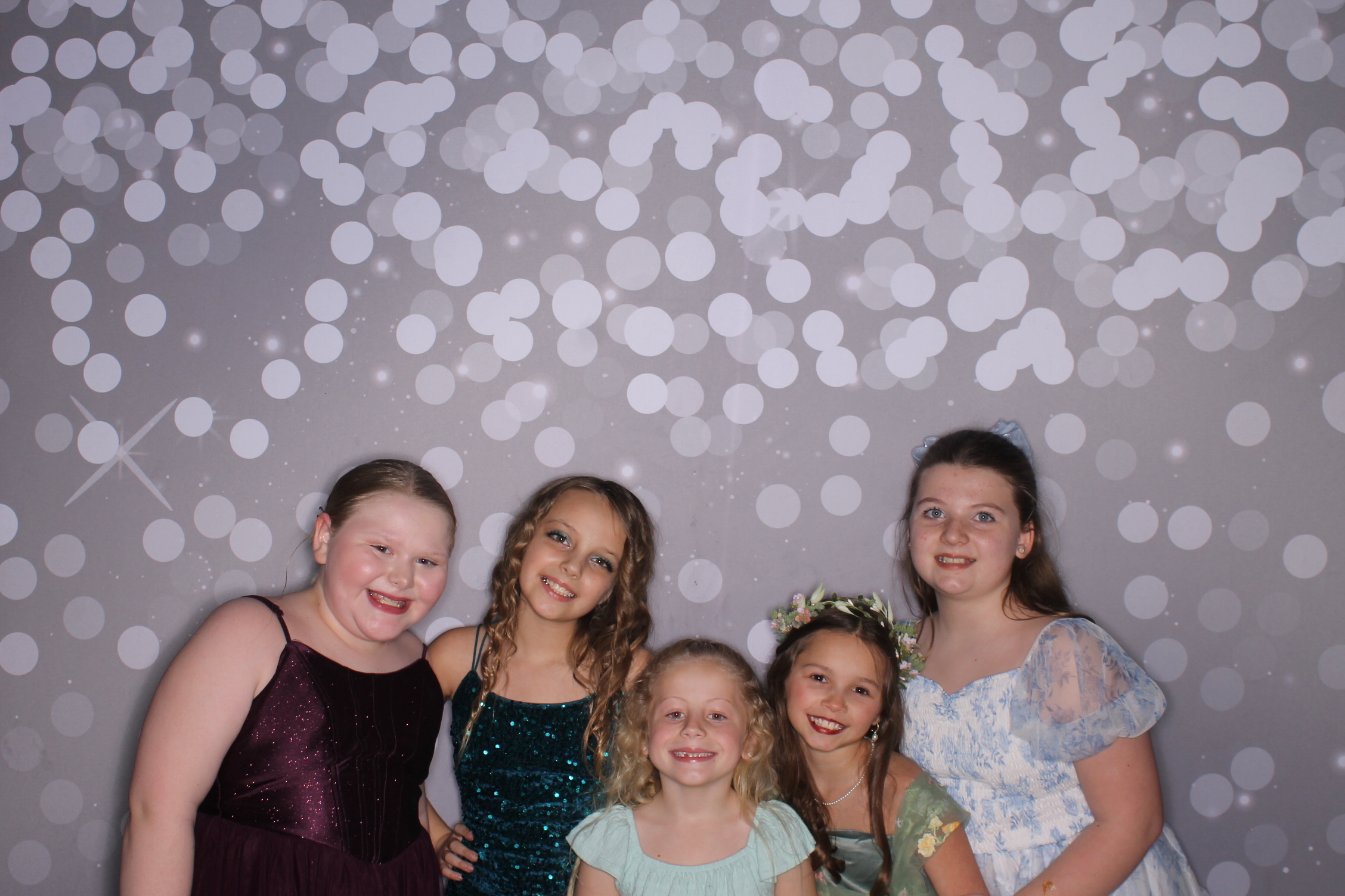Brookwood Enchanted Father/Daughter Dance | View more photos from the event at gallery.photoboothcincy.com/u/PhotoBoothCincy/Brookwood-Enchanted-FatherDaughter-Dance