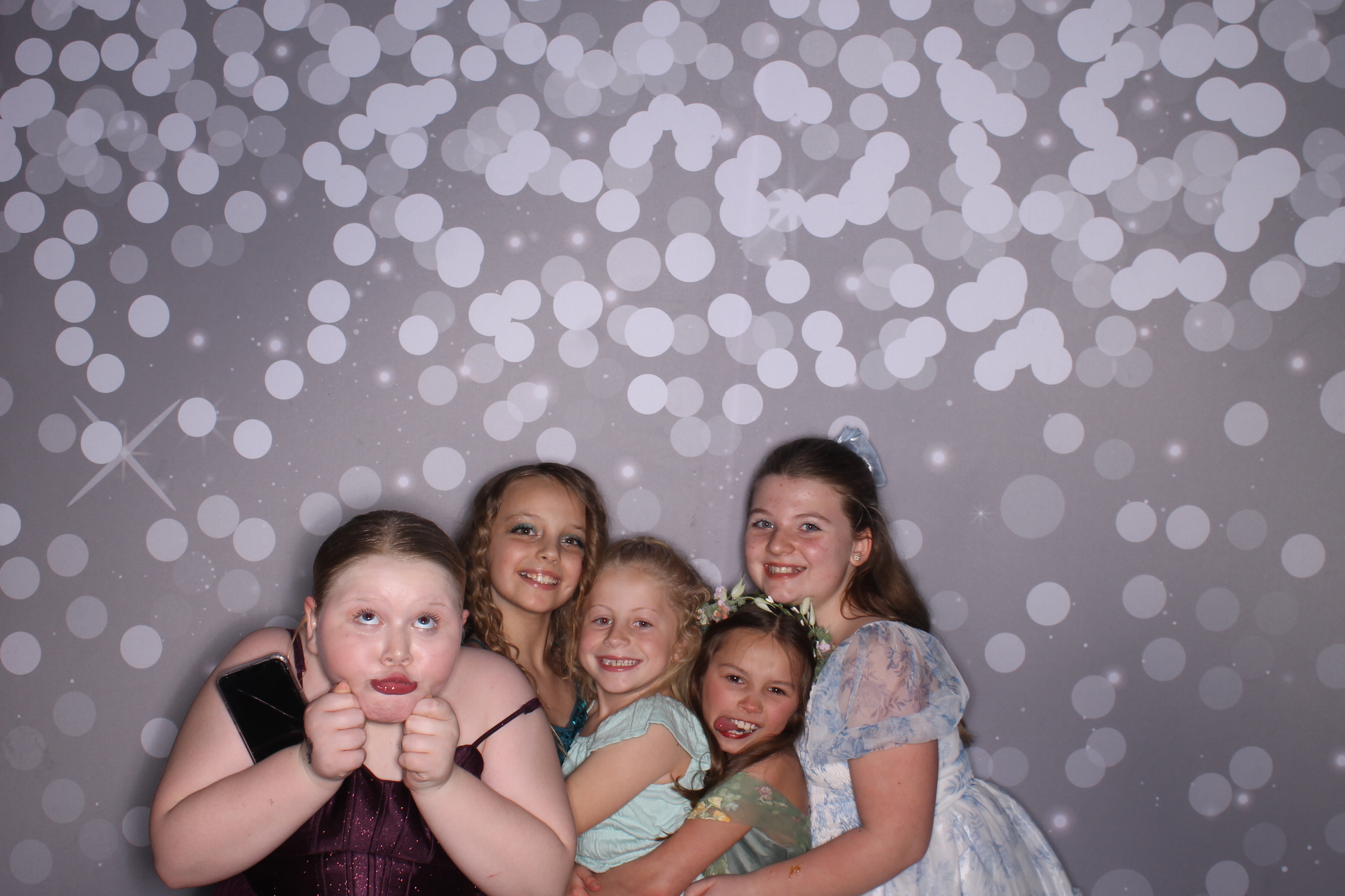 Brookwood Enchanted Father/Daughter Dance | View more photos from the event at gallery.photoboothcincy.com/u/PhotoBoothCincy/Brookwood-Enchanted-FatherDaughter-Dance