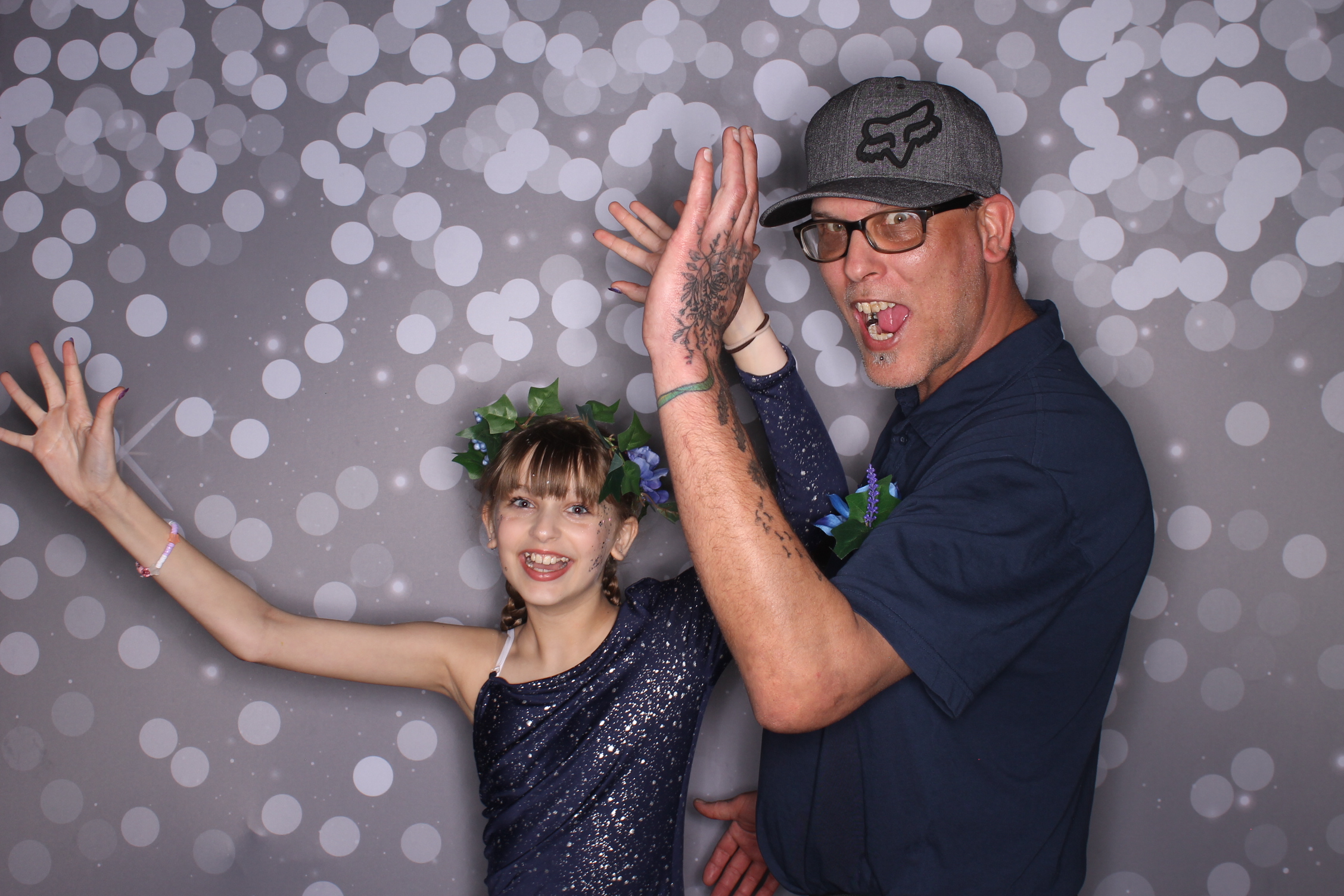 Brookwood Enchanted Father/Daughter Dance | View more photos from the event at gallery.photoboothcincy.com/u/PhotoBoothCincy/Brookwood-Enchanted-FatherDaughter-Dance