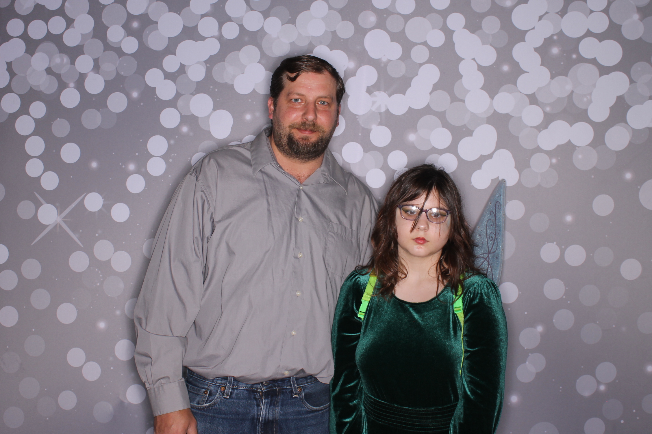 Brookwood Enchanted Father/Daughter Dance | View more photos from the event at gallery.photoboothcincy.com/u/PhotoBoothCincy/Brookwood-Enchanted-FatherDaughter-Dance
