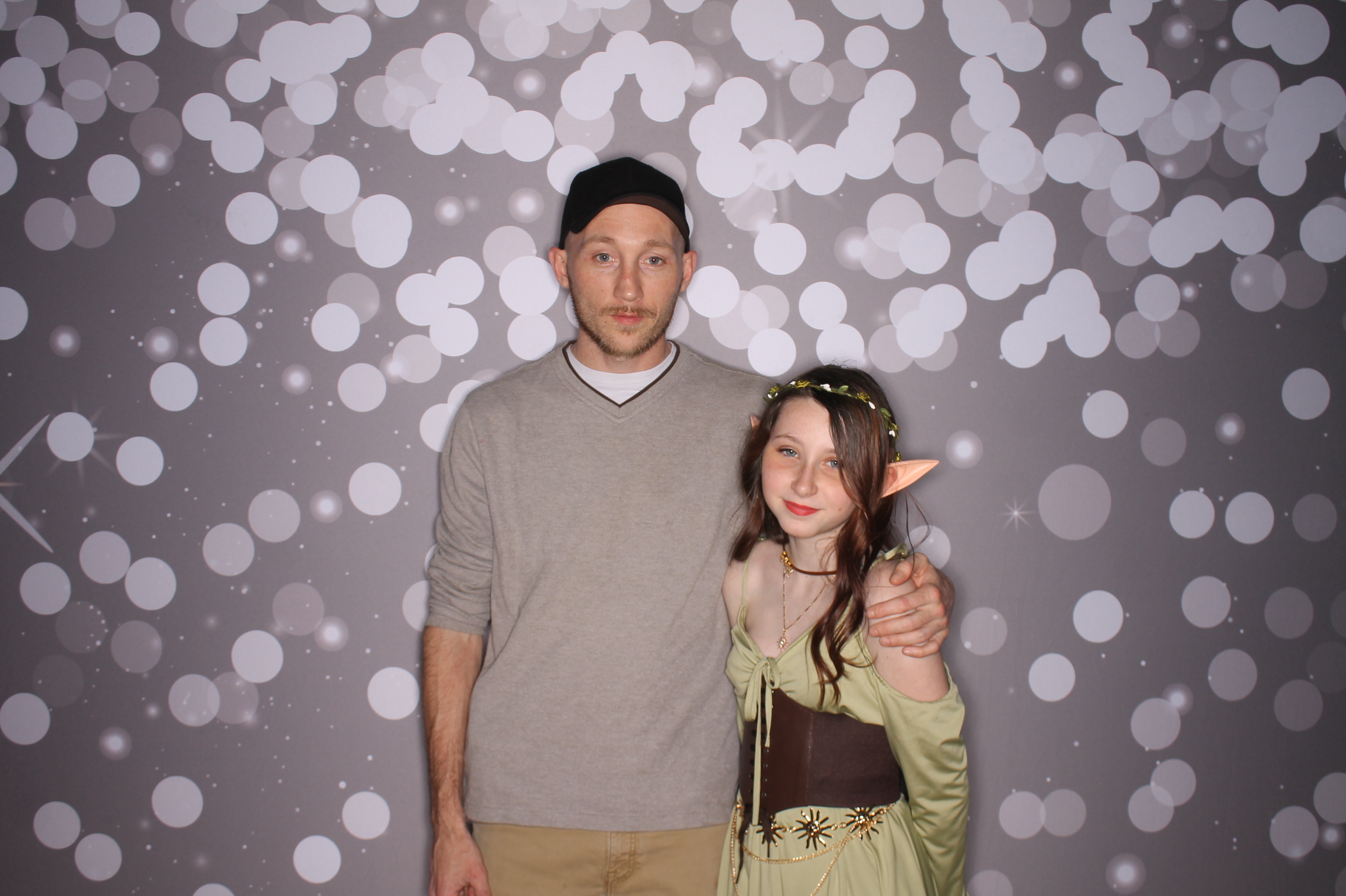 Brookwood Enchanted Father/Daughter Dance | View more photos from the event at gallery.photoboothcincy.com/u/PhotoBoothCincy/Brookwood-Enchanted-FatherDaughter-Dance