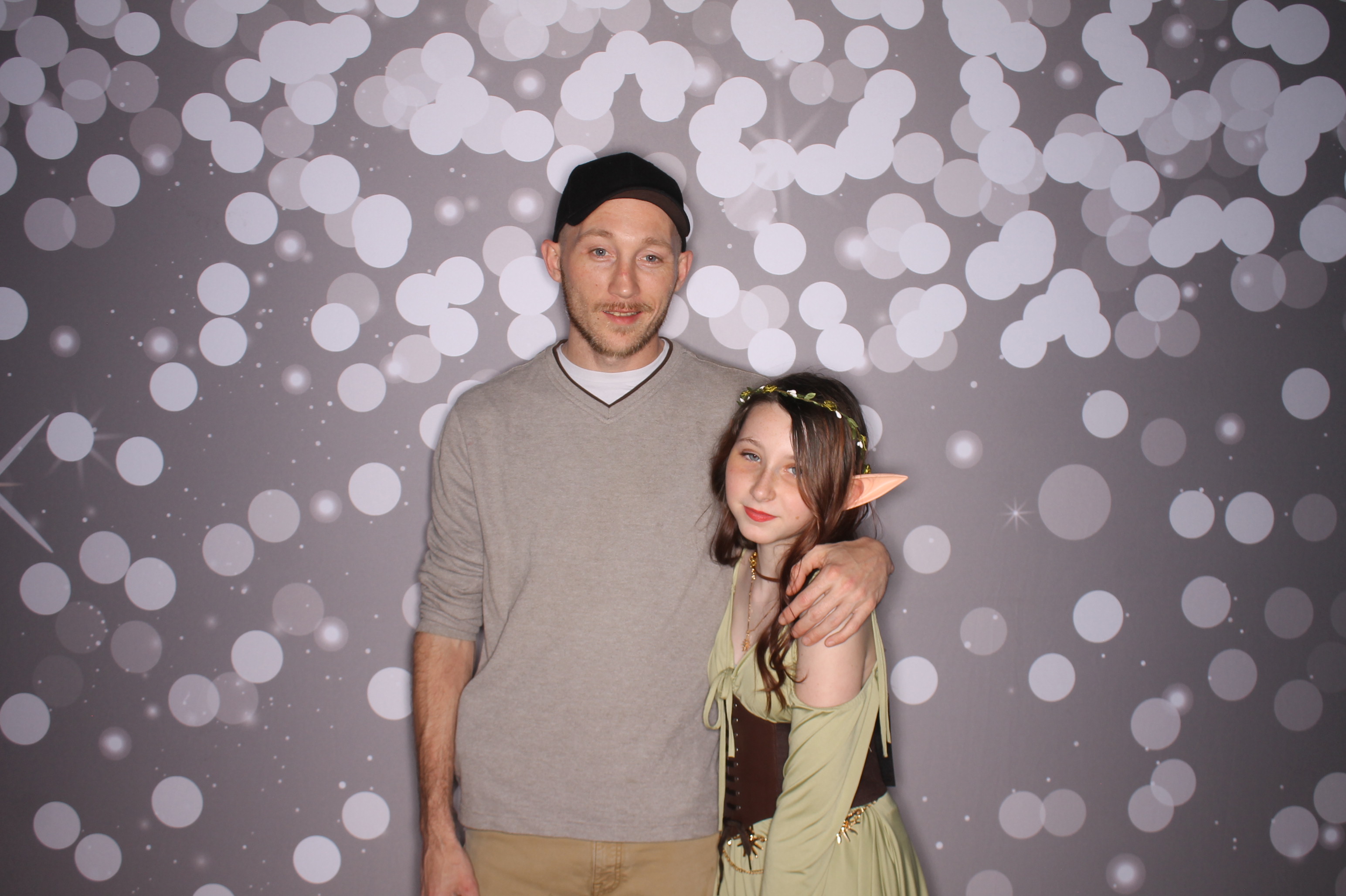 Brookwood Enchanted Father/Daughter Dance | View more photos from the event at gallery.photoboothcincy.com/u/PhotoBoothCincy/Brookwood-Enchanted-FatherDaughter-Dance