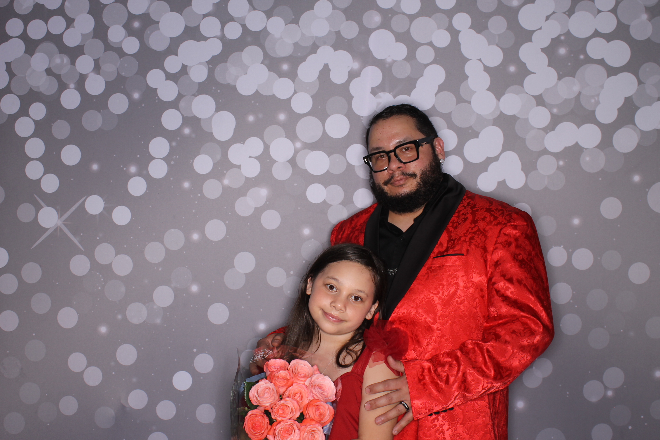 Brookwood Enchanted Father/Daughter Dance | View more photos from the event at gallery.photoboothcincy.com/u/PhotoBoothCincy/Brookwood-Enchanted-FatherDaughter-Dance