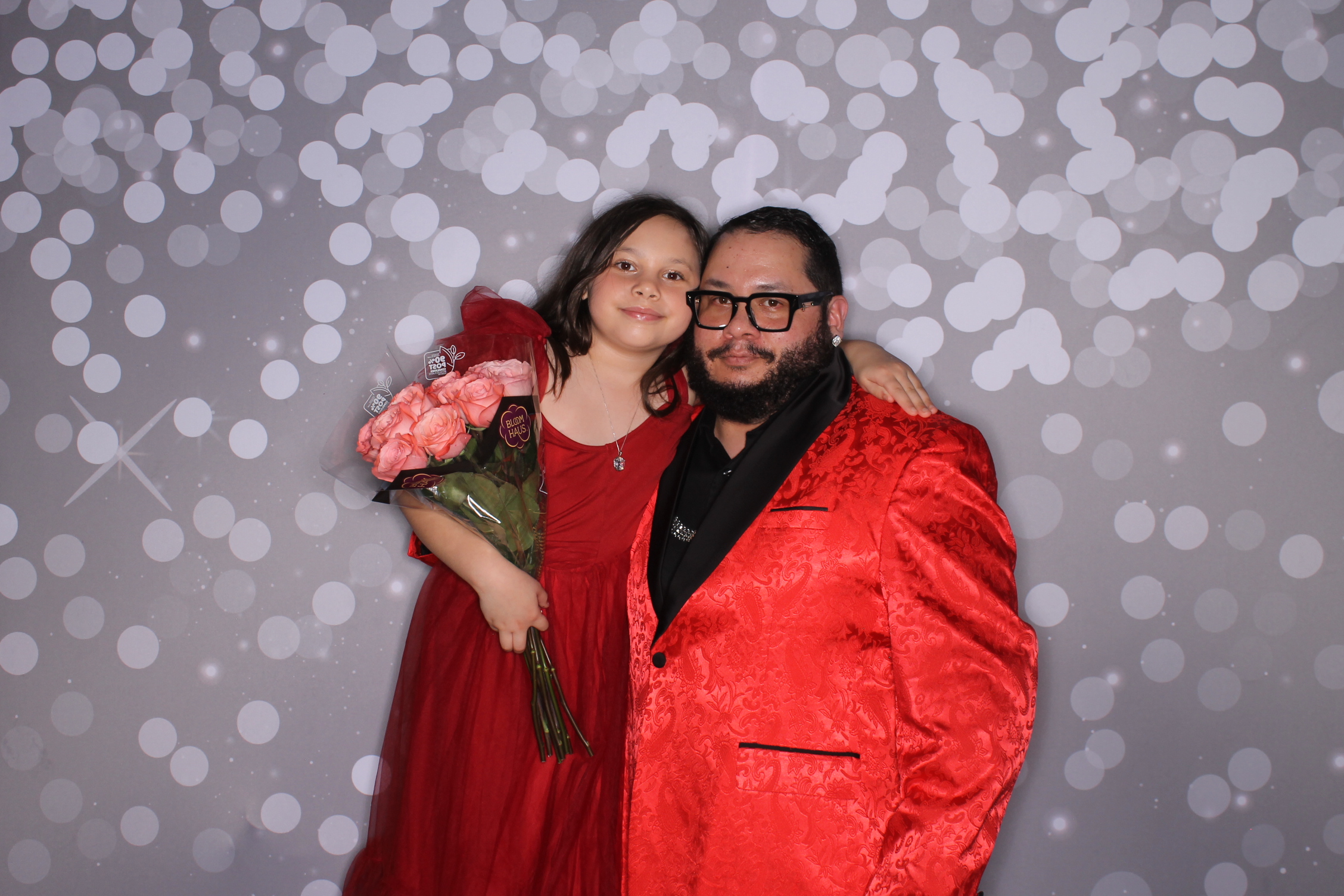 Brookwood Enchanted Father/Daughter Dance | View more photos from the event at gallery.photoboothcincy.com/u/PhotoBoothCincy/Brookwood-Enchanted-FatherDaughter-Dance