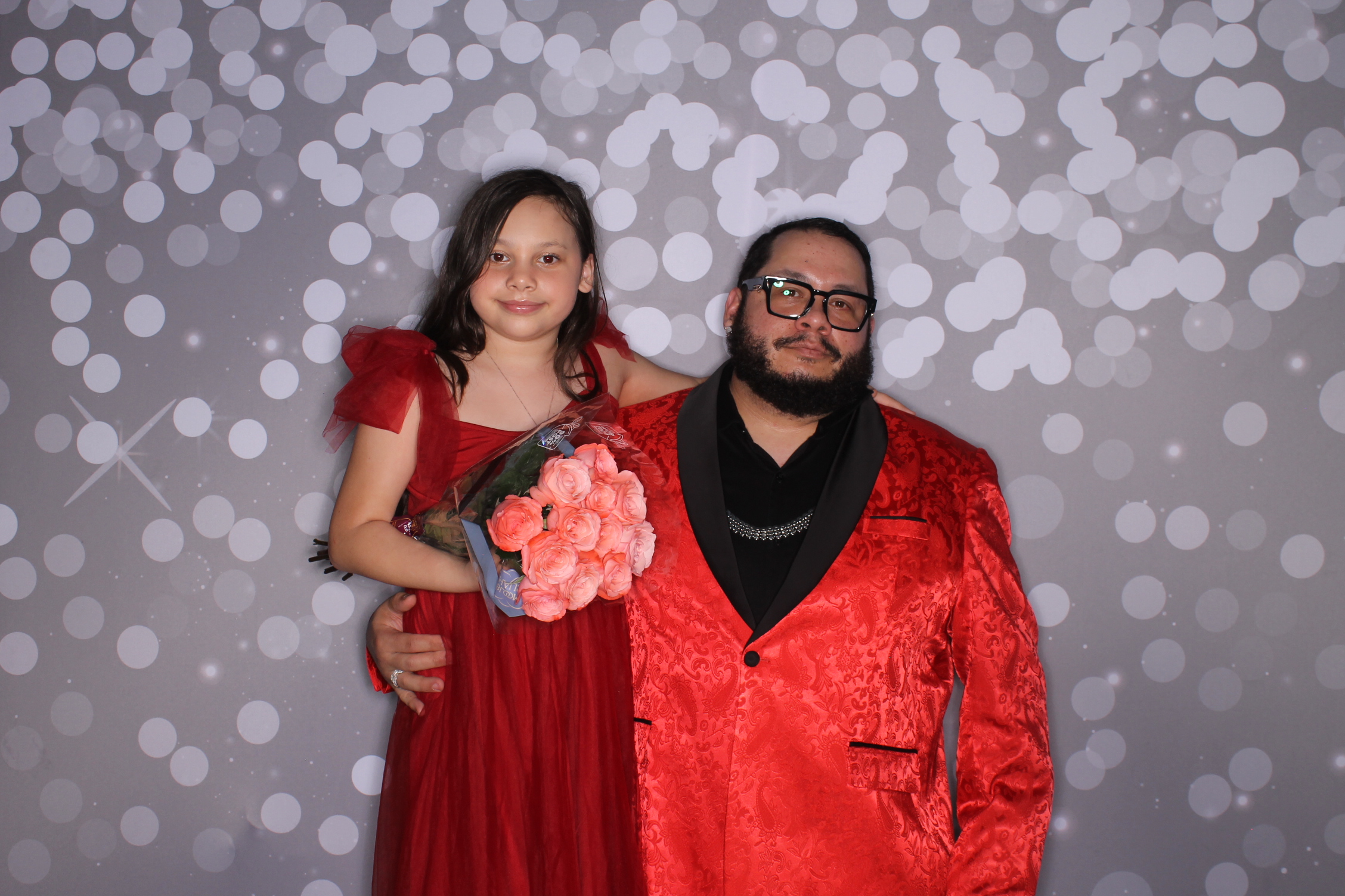 Brookwood Enchanted Father/Daughter Dance | View more photos from the event at gallery.photoboothcincy.com/u/PhotoBoothCincy/Brookwood-Enchanted-FatherDaughter-Dance