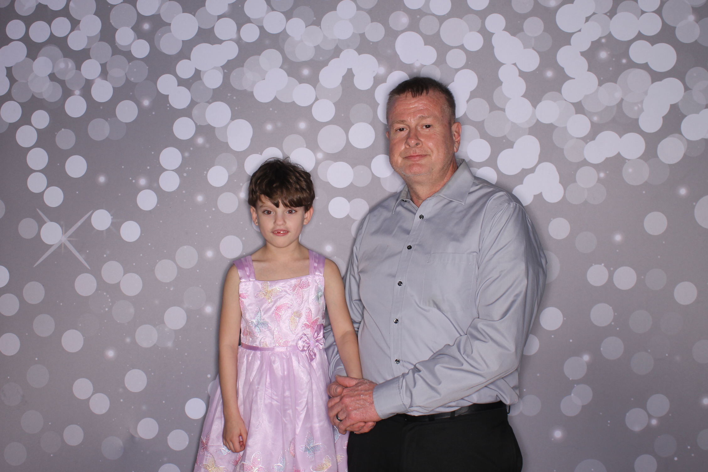 Brookwood Enchanted Father/Daughter Dance | View more photos from the event at gallery.photoboothcincy.com/u/PhotoBoothCincy/Brookwood-Enchanted-FatherDaughter-Dance