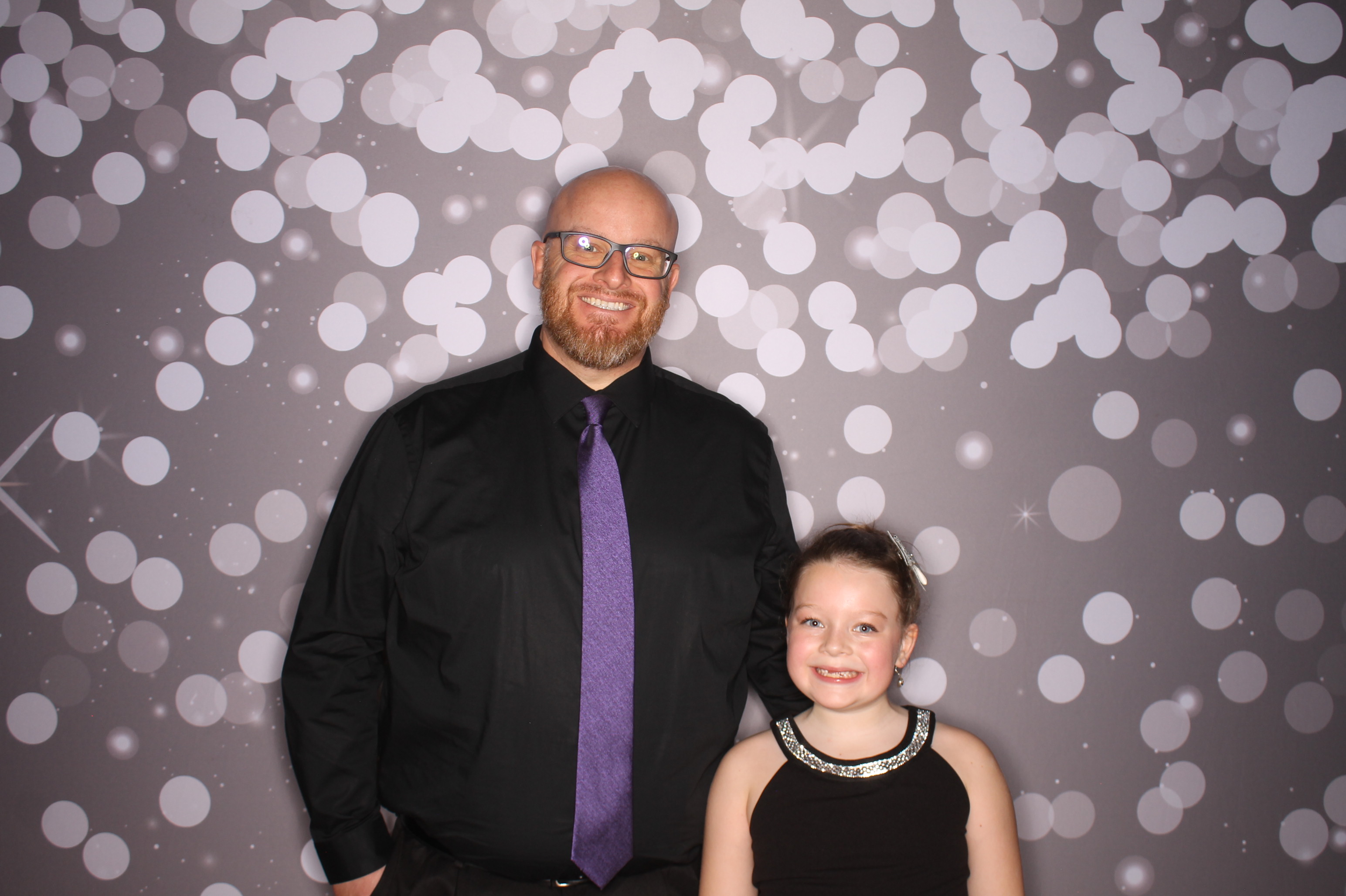 Brookwood Enchanted Father/Daughter Dance | View more photos from the event at gallery.photoboothcincy.com/u/PhotoBoothCincy/Brookwood-Enchanted-FatherDaughter-Dance