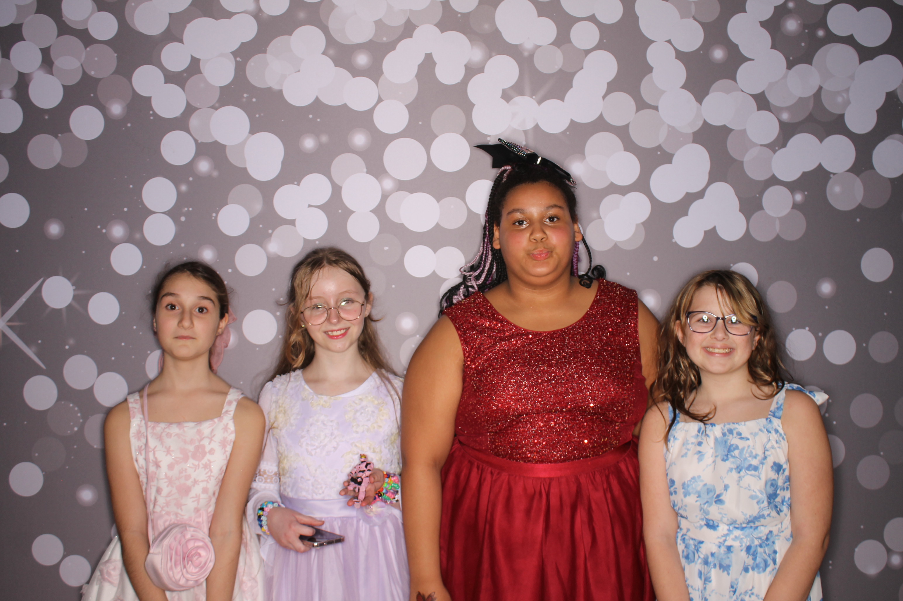 Brookwood Enchanted Father/Daughter Dance | View more photos from the event at gallery.photoboothcincy.com/u/PhotoBoothCincy/Brookwood-Enchanted-FatherDaughter-Dance