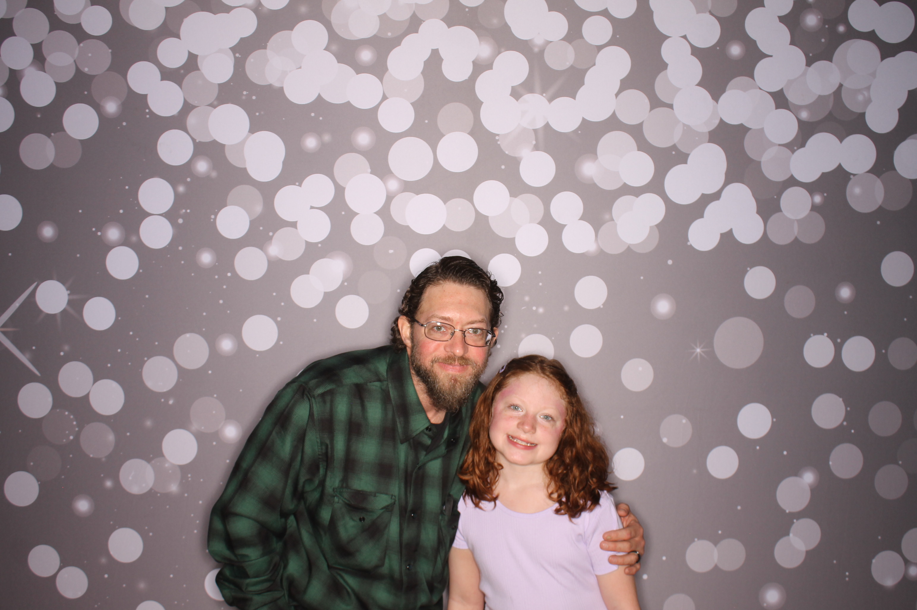 Brookwood Enchanted Father/Daughter Dance | View more photos from the event at gallery.photoboothcincy.com/u/PhotoBoothCincy/Brookwood-Enchanted-FatherDaughter-Dance
