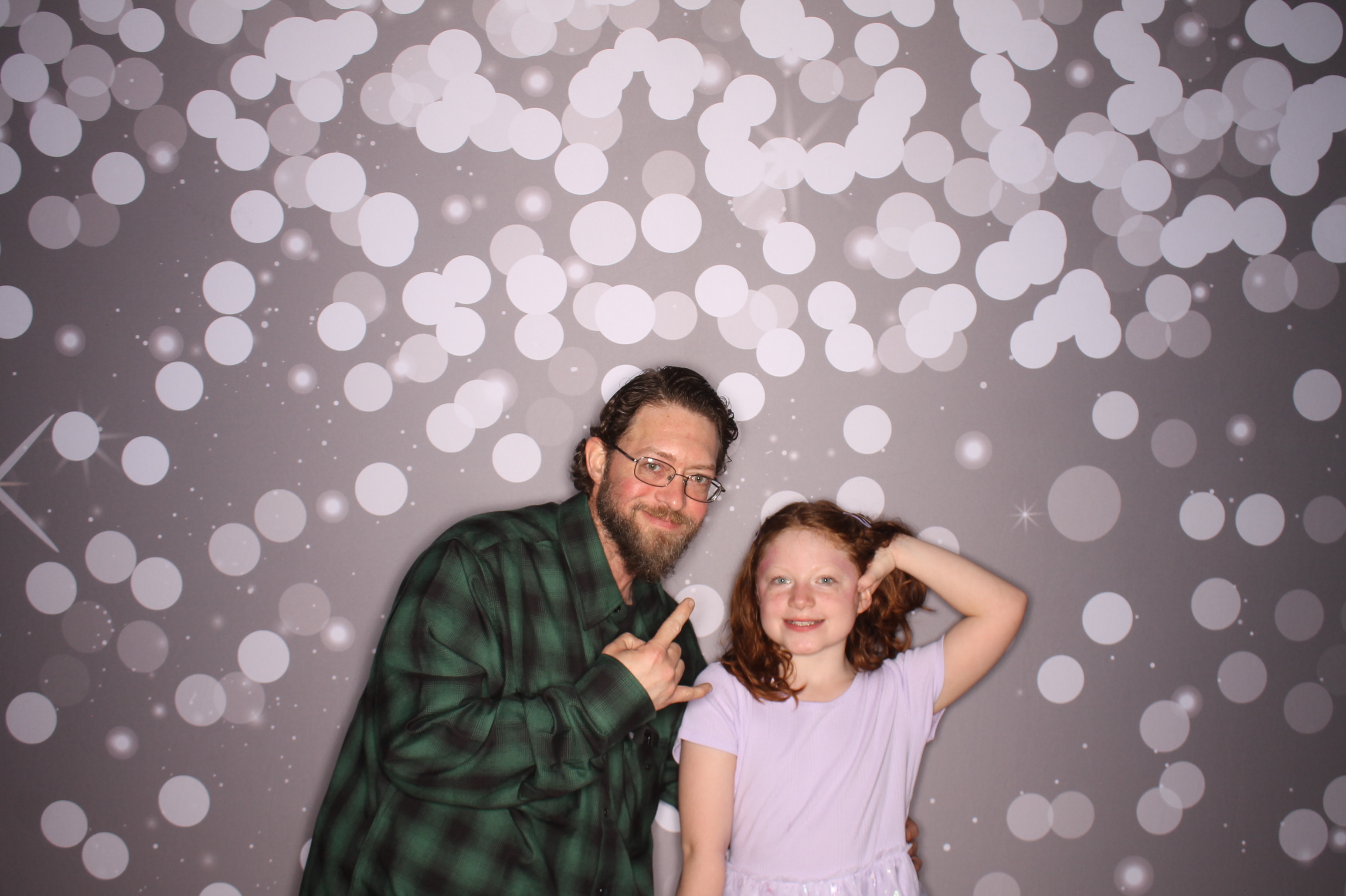 Brookwood Enchanted Father/Daughter Dance | View more photos from the event at gallery.photoboothcincy.com/u/PhotoBoothCincy/Brookwood-Enchanted-FatherDaughter-Dance