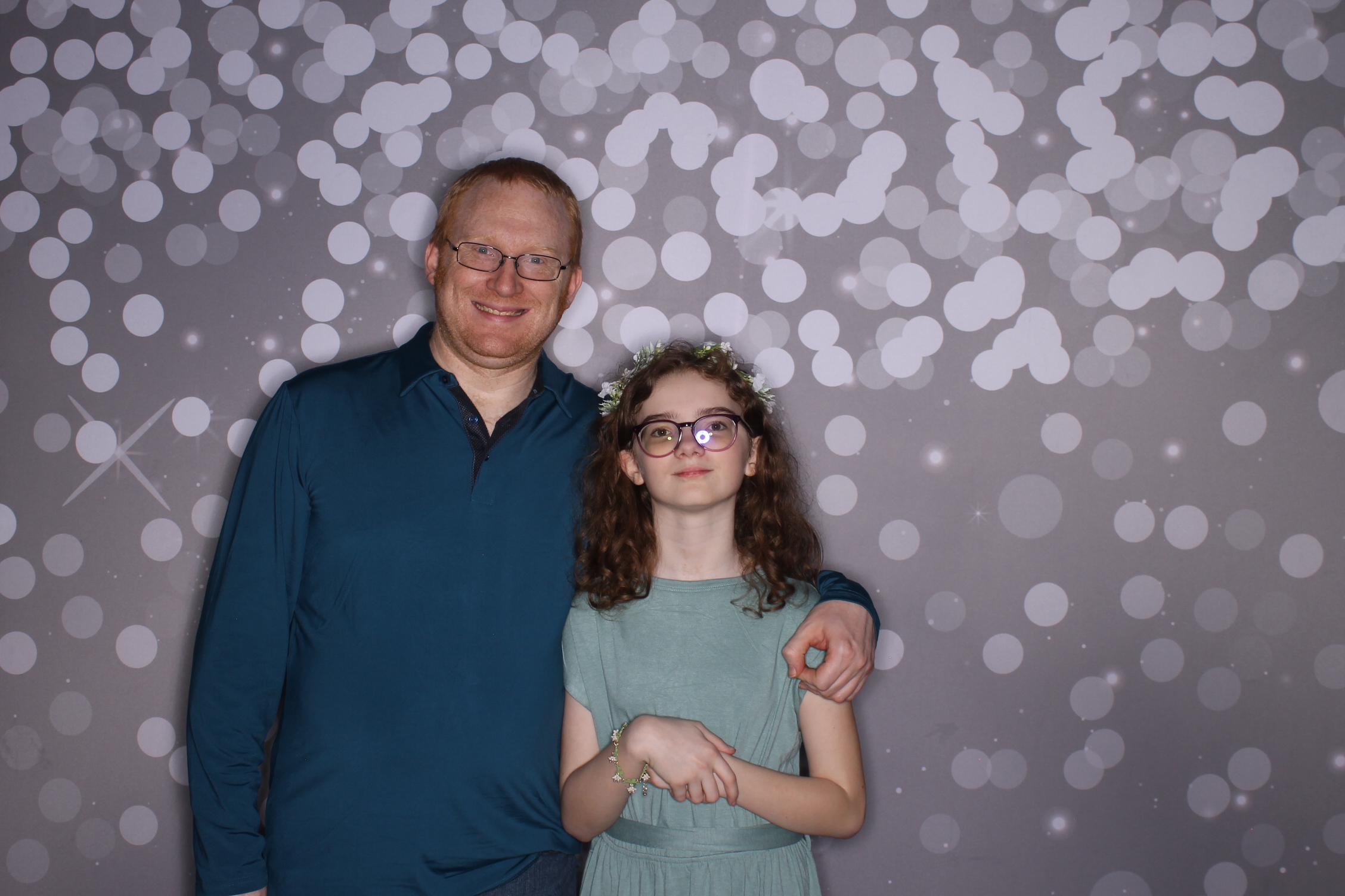 Brookwood Enchanted Father/Daughter Dance | View more photos from the event at gallery.photoboothcincy.com/u/PhotoBoothCincy/Brookwood-Enchanted-FatherDaughter-Dance