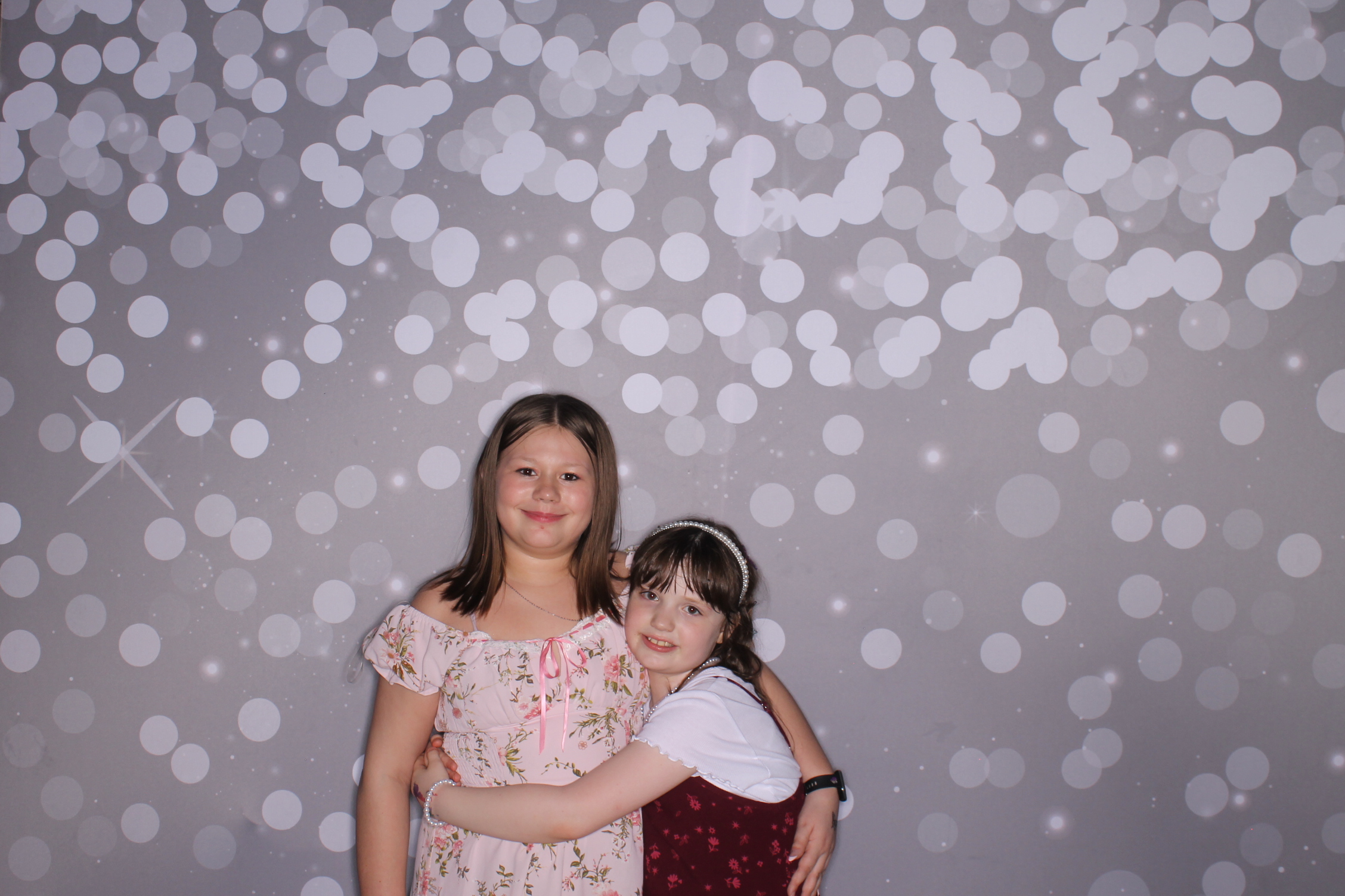 Brookwood Enchanted Father/Daughter Dance | View more photos from the event at gallery.photoboothcincy.com/u/PhotoBoothCincy/Brookwood-Enchanted-FatherDaughter-Dance