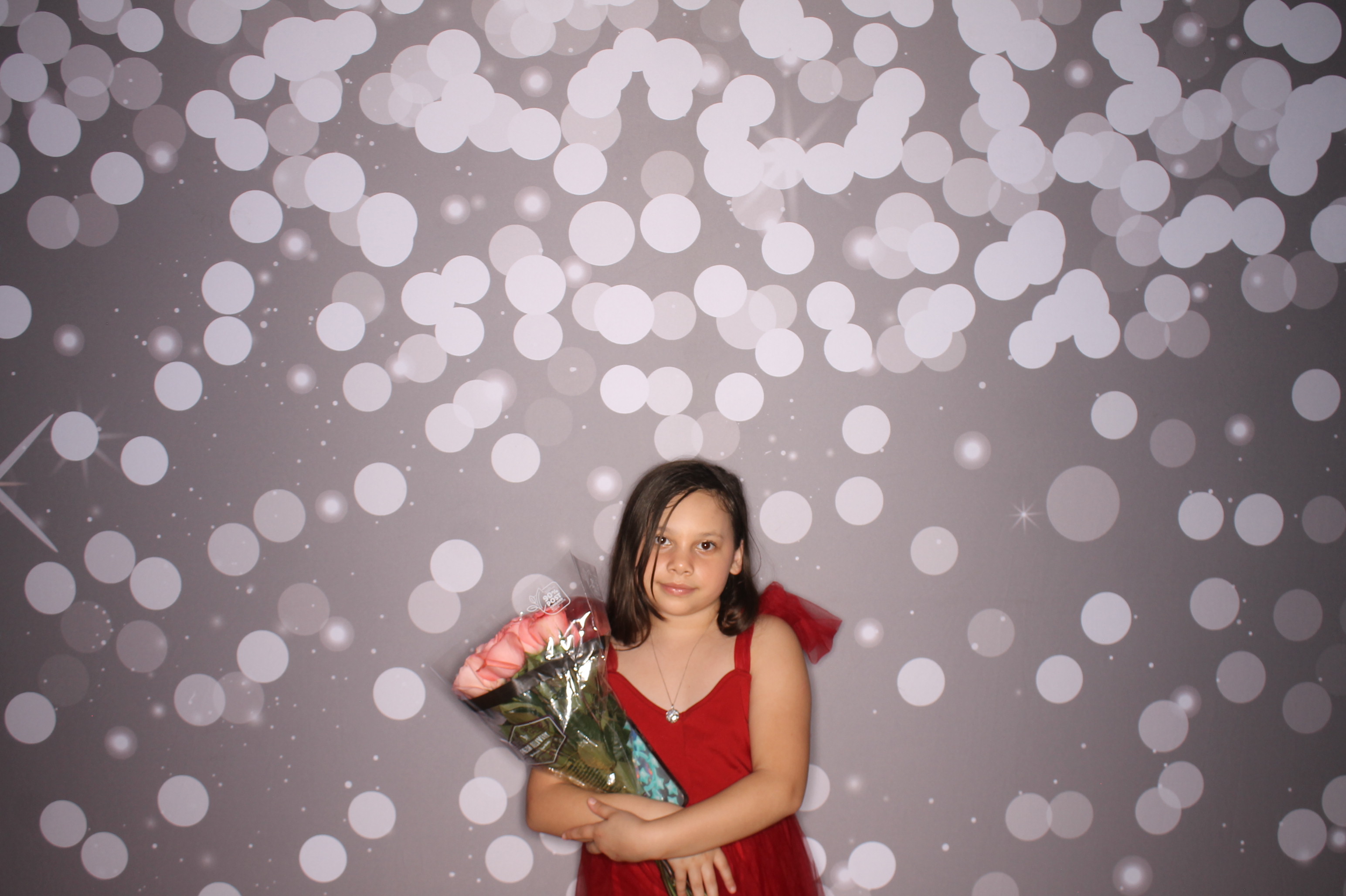 Brookwood Enchanted Father/Daughter Dance | View more photos from the event at gallery.photoboothcincy.com/u/PhotoBoothCincy/Brookwood-Enchanted-FatherDaughter-Dance