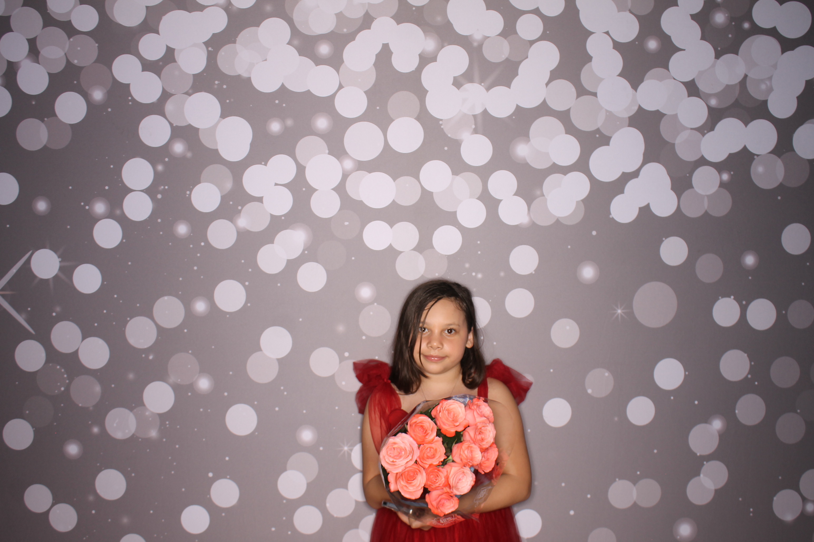 Brookwood Enchanted Father/Daughter Dance | View more photos from the event at gallery.photoboothcincy.com/u/PhotoBoothCincy/Brookwood-Enchanted-FatherDaughter-Dance