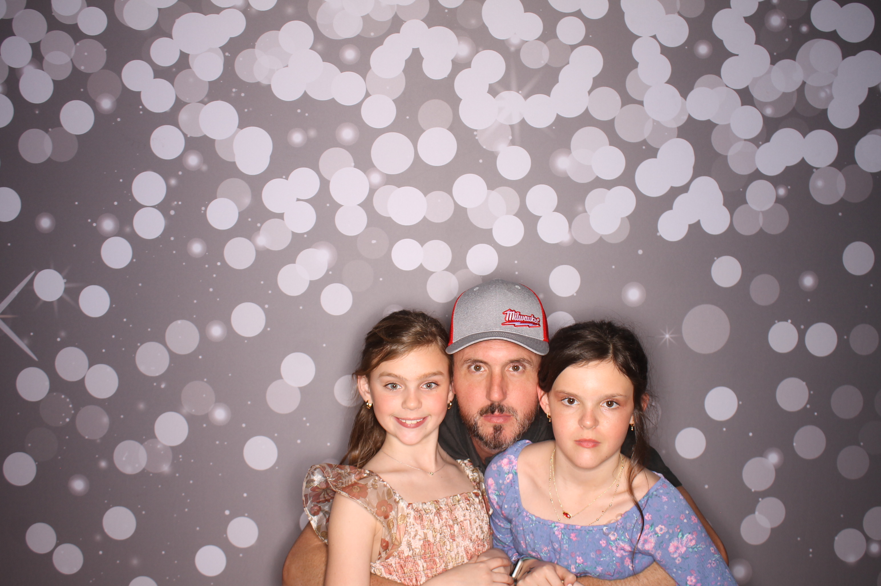 Brookwood Enchanted Father/Daughter Dance | View more photos from the event at gallery.photoboothcincy.com/u/PhotoBoothCincy/Brookwood-Enchanted-FatherDaughter-Dance