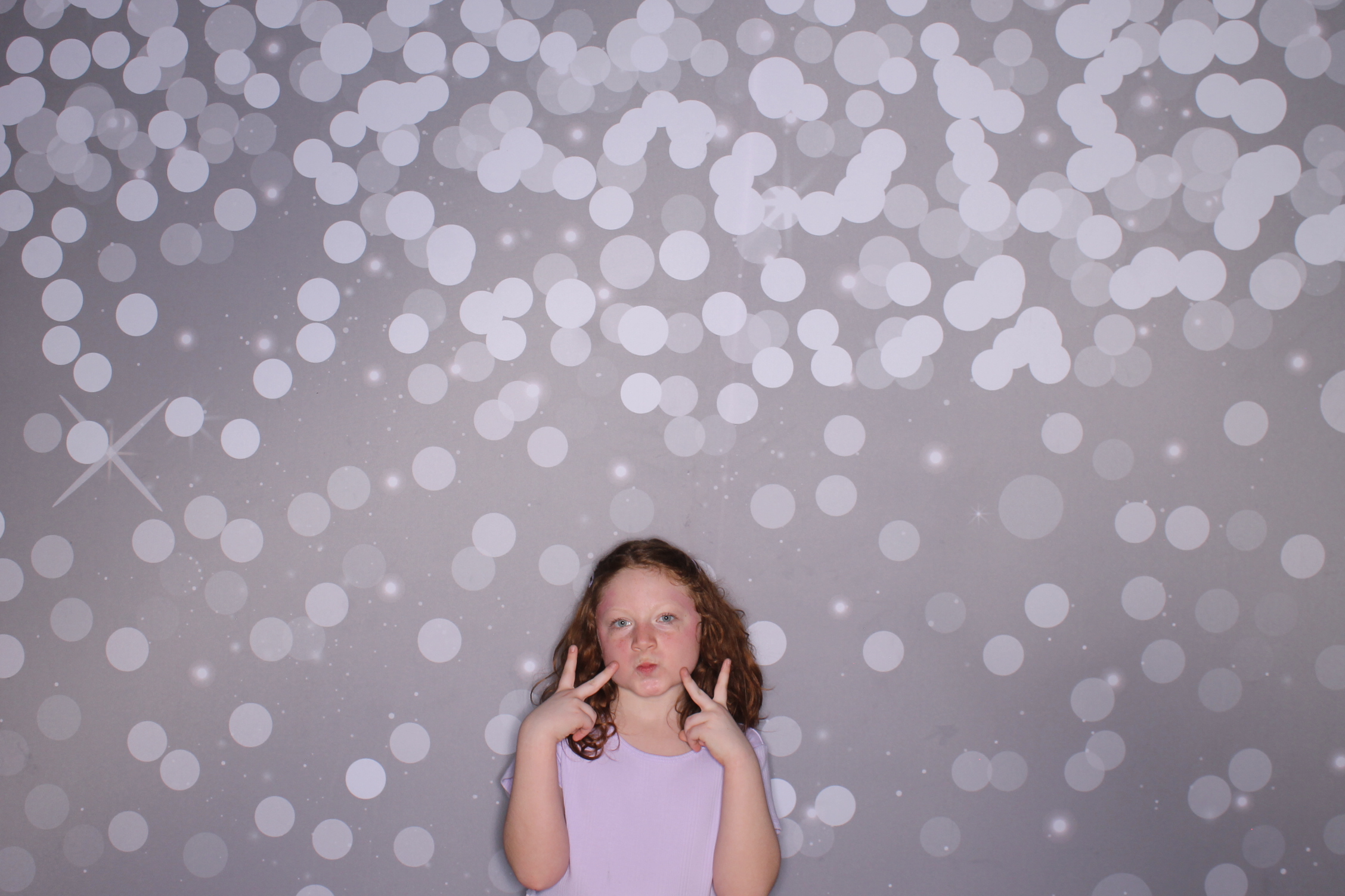 Brookwood Enchanted Father/Daughter Dance | View more photos from the event at gallery.photoboothcincy.com/u/PhotoBoothCincy/Brookwood-Enchanted-FatherDaughter-Dance