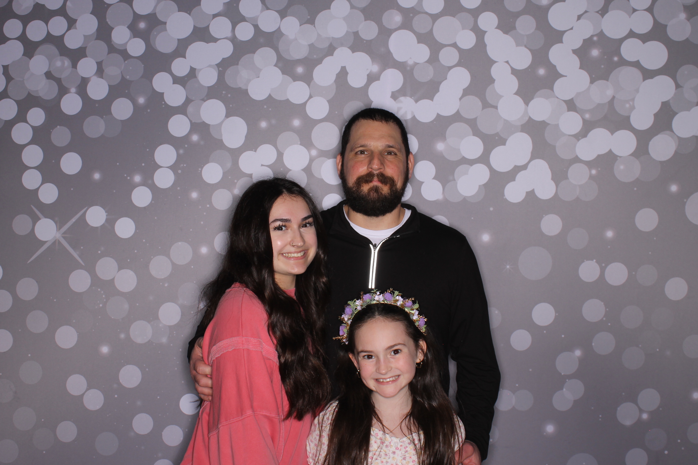 Brookwood Enchanted Father/Daughter Dance | View more photos from the event at gallery.photoboothcincy.com/u/PhotoBoothCincy/Brookwood-Enchanted-FatherDaughter-Dance