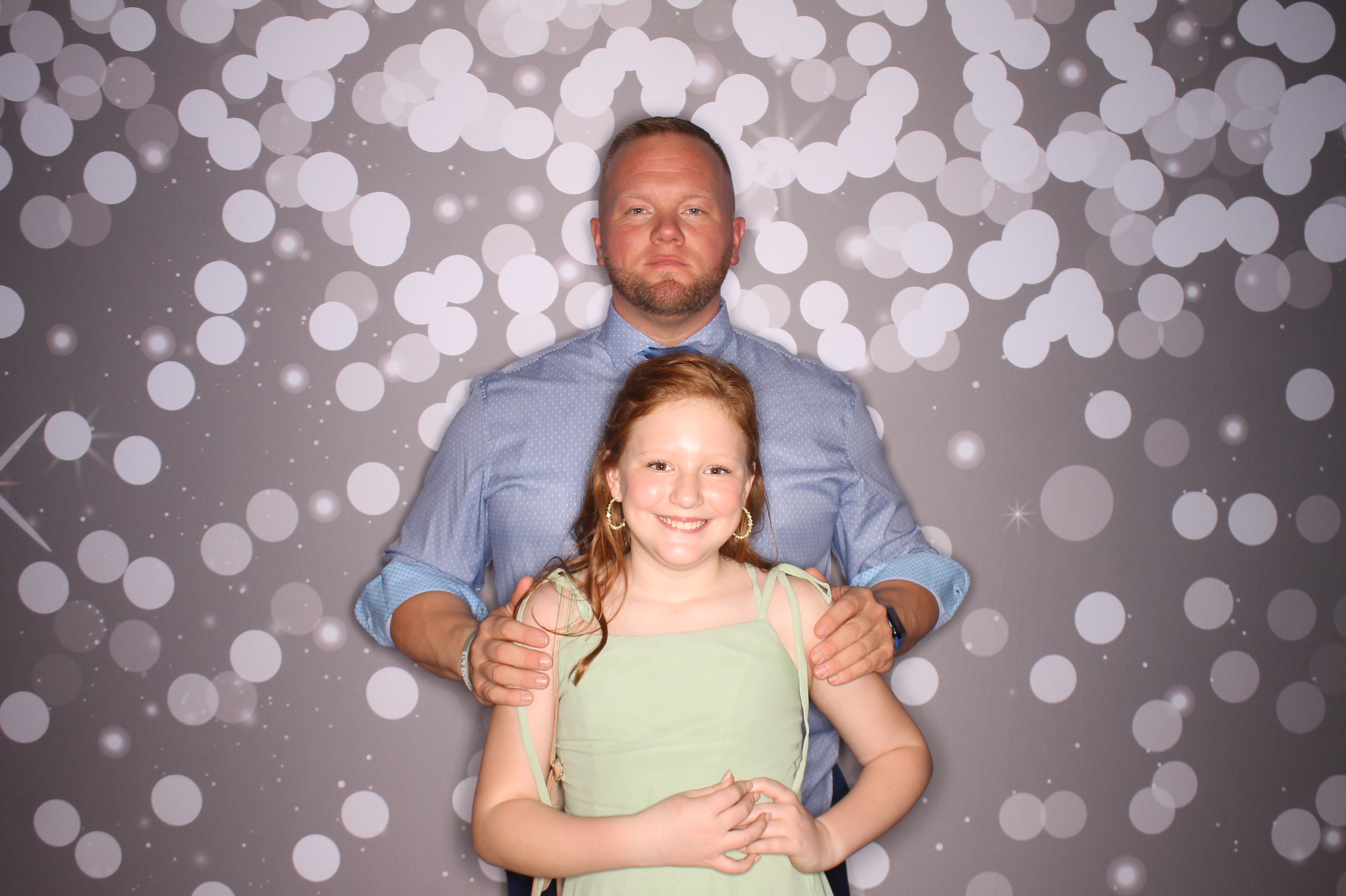 Brookwood Enchanted Father/Daughter Dance | View more photos from the event at gallery.photoboothcincy.com/u/PhotoBoothCincy/Brookwood-Enchanted-FatherDaughter-Dance