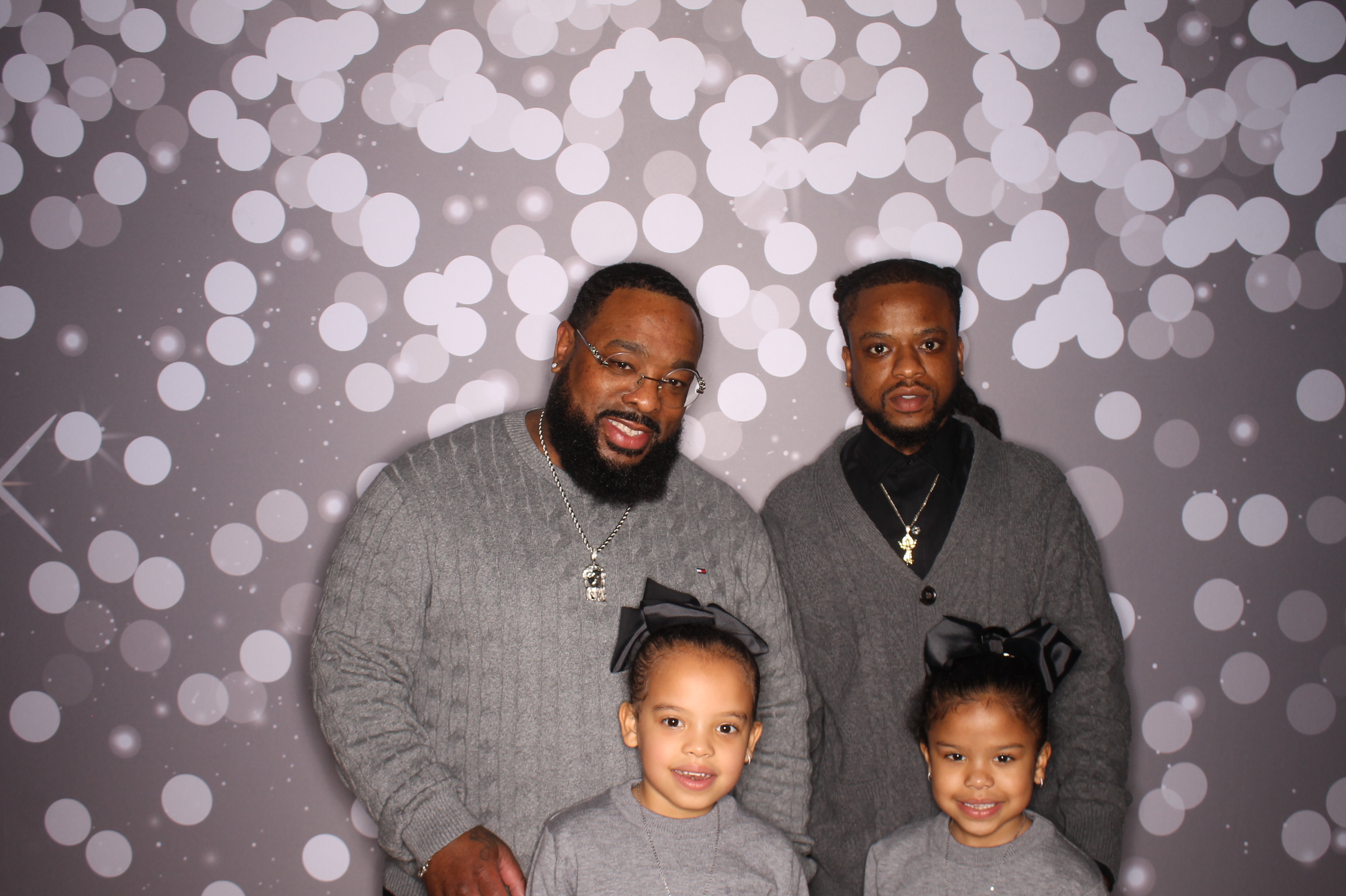 Brookwood Enchanted Father/Daughter Dance | View more photos from the event at gallery.photoboothcincy.com/u/PhotoBoothCincy/Brookwood-Enchanted-FatherDaughter-Dance