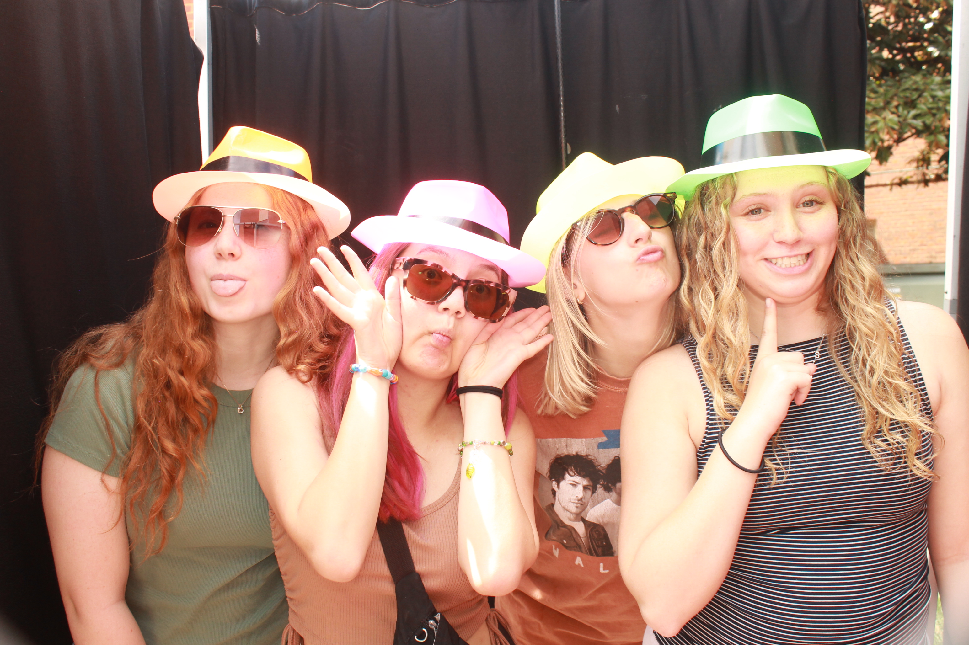 CCA Sparkfest | View more photos from the event at gallery.photoboothcincy.com/u/PhotoBoothCincy/CCA-Sparkfest