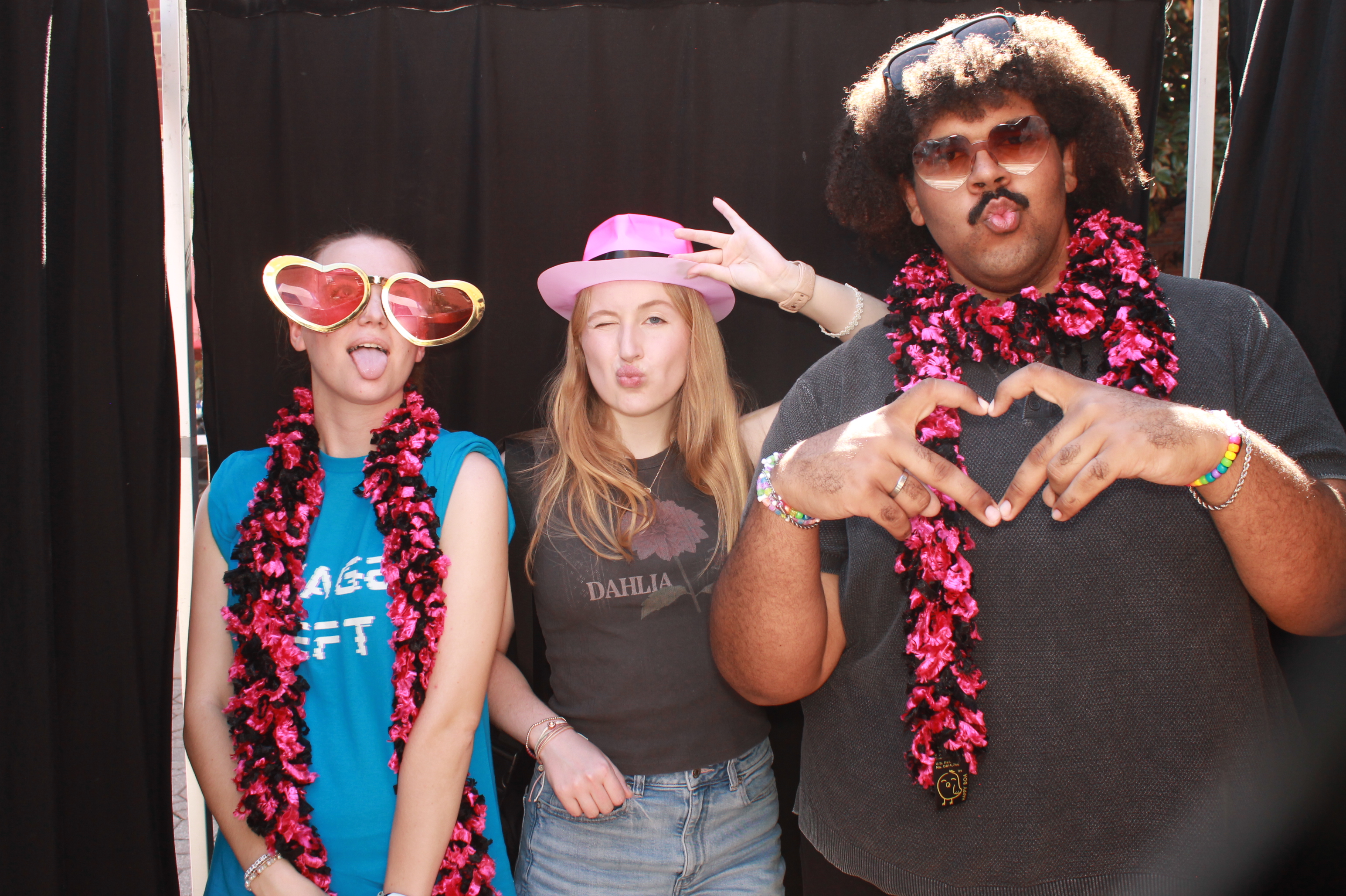 CCA Sparkfest | View more photos from the event at gallery.photoboothcincy.com/u/PhotoBoothCincy/CCA-Sparkfest