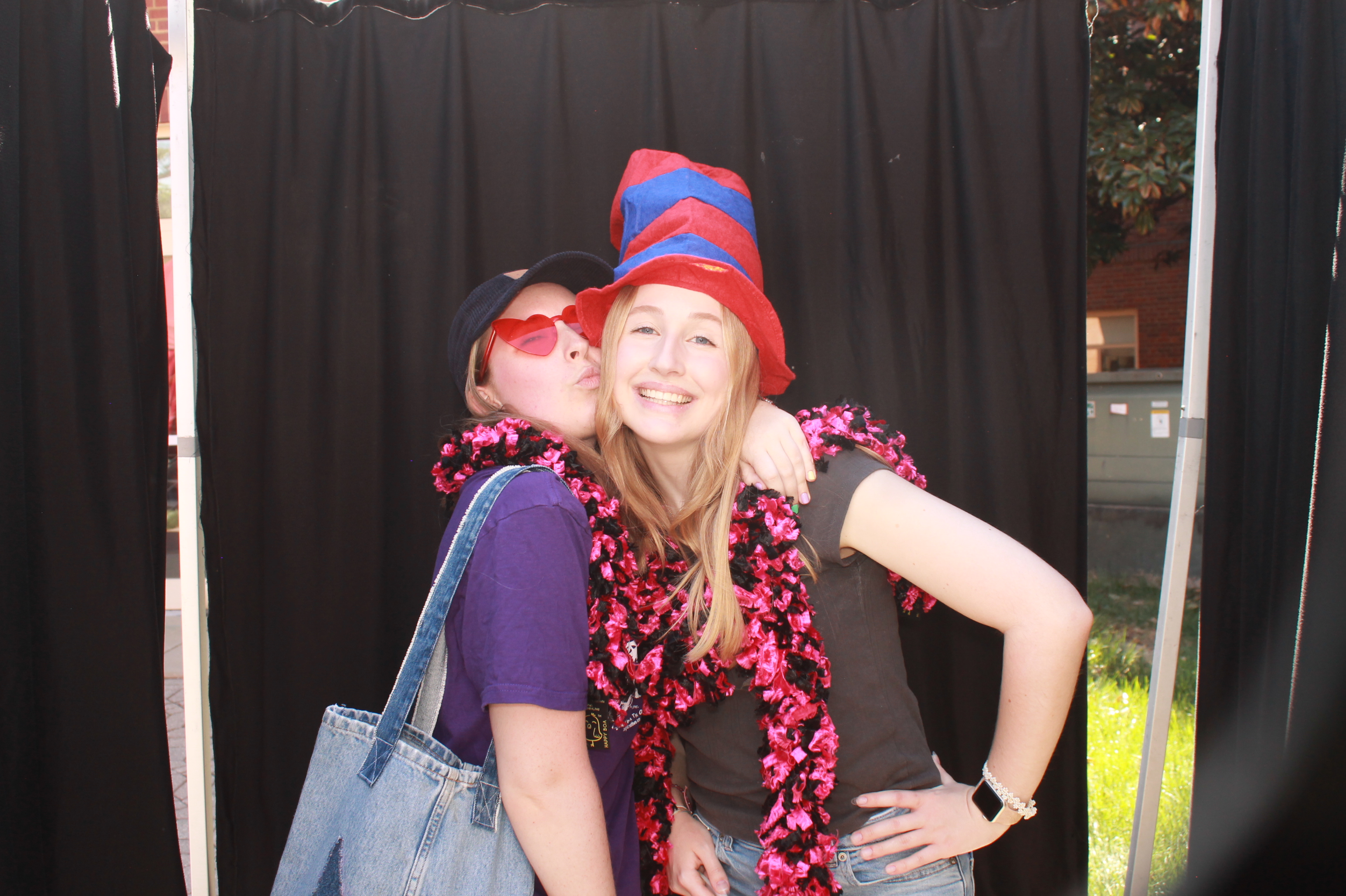 CCA Sparkfest | View more photos from the event at gallery.photoboothcincy.com/u/PhotoBoothCincy/CCA-Sparkfest