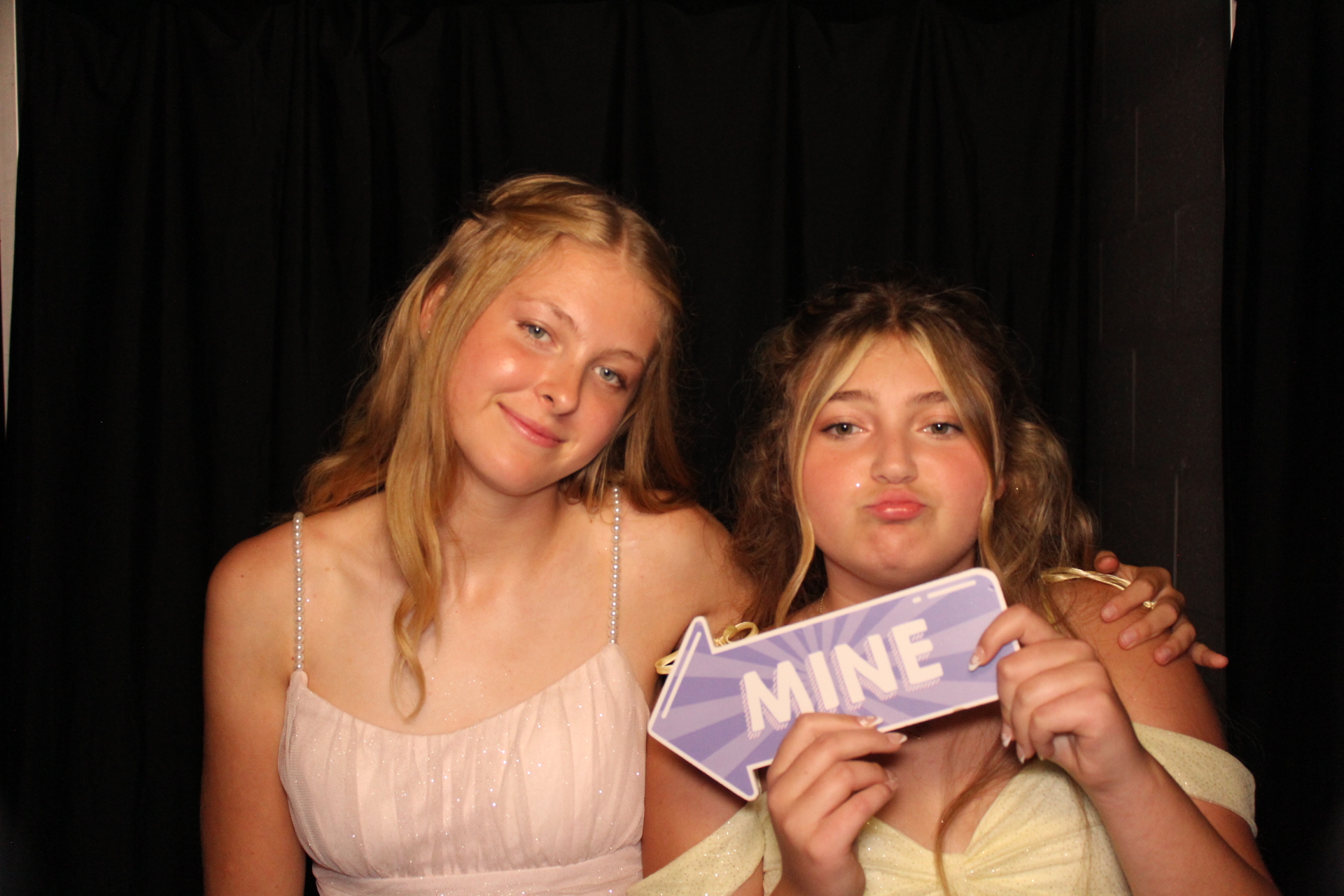 CCS Homecomming | View more photos from the event at gallery.photoboothcincy.com/u/PhotoBoothCincy/CCS-Homecomming