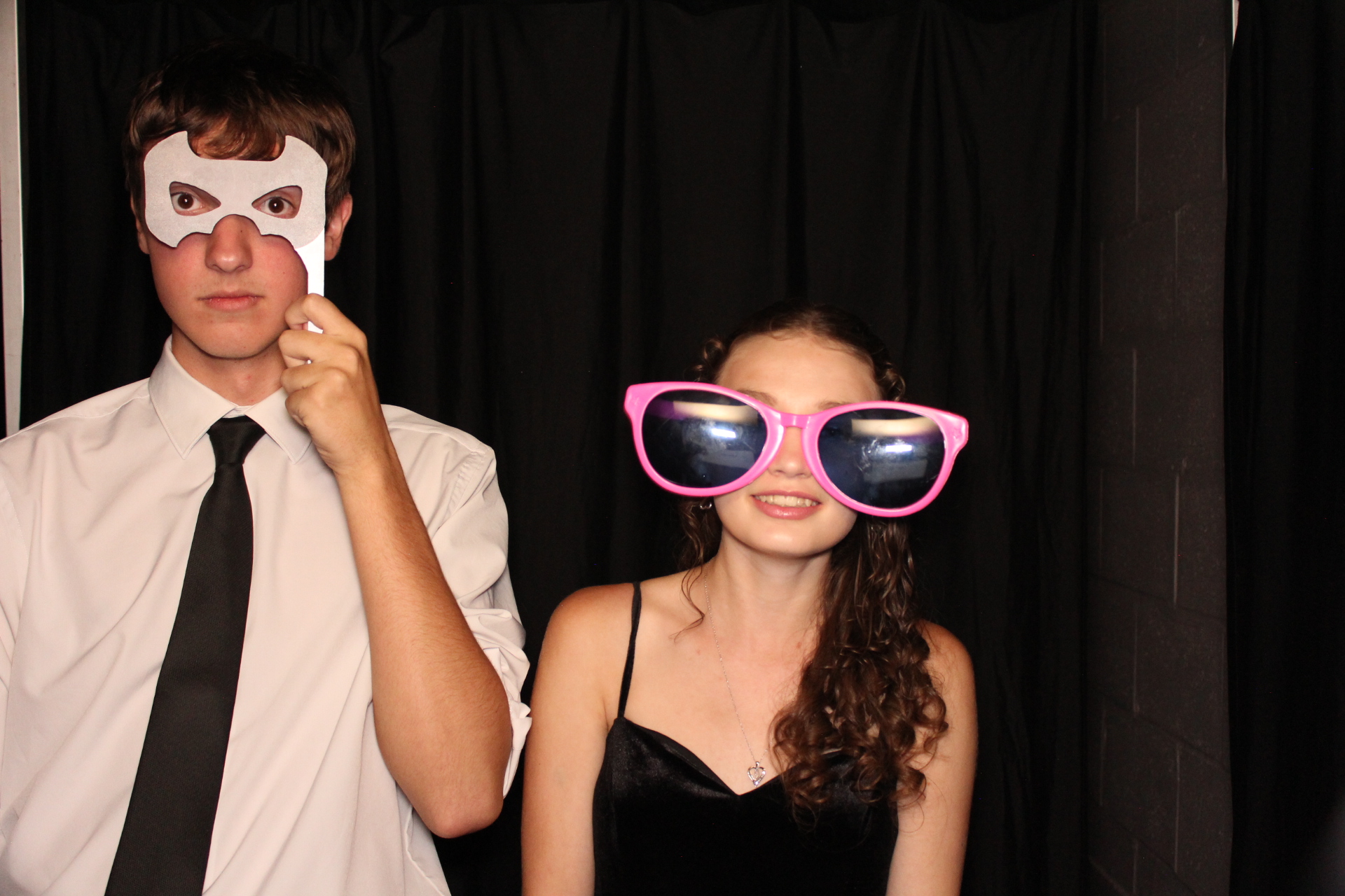 CCS Homecomming | View more photos from the event at gallery.photoboothcincy.com/u/PhotoBoothCincy/CCS-Homecomming